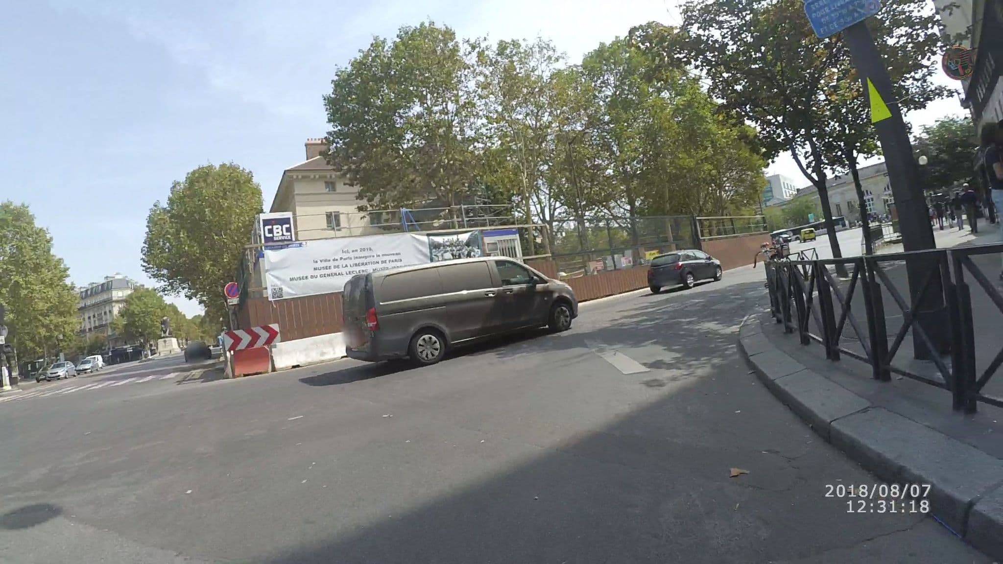 Street view near Hôtel du Lion, Paris 14 Observatoire — © phyks (CC BY-SA · Mapillary)