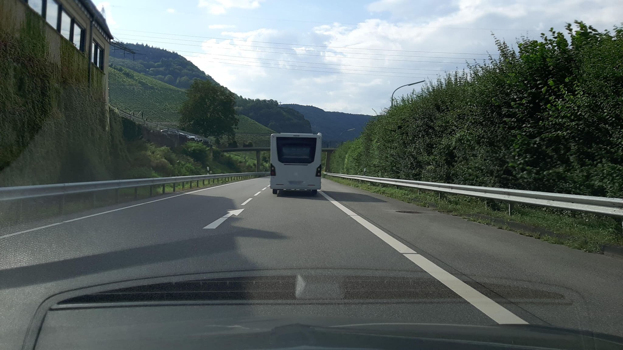 Street view near Weingutshotel St. Michael, Piesport — © Lowiekse (CC BY-SA · Mapillary)