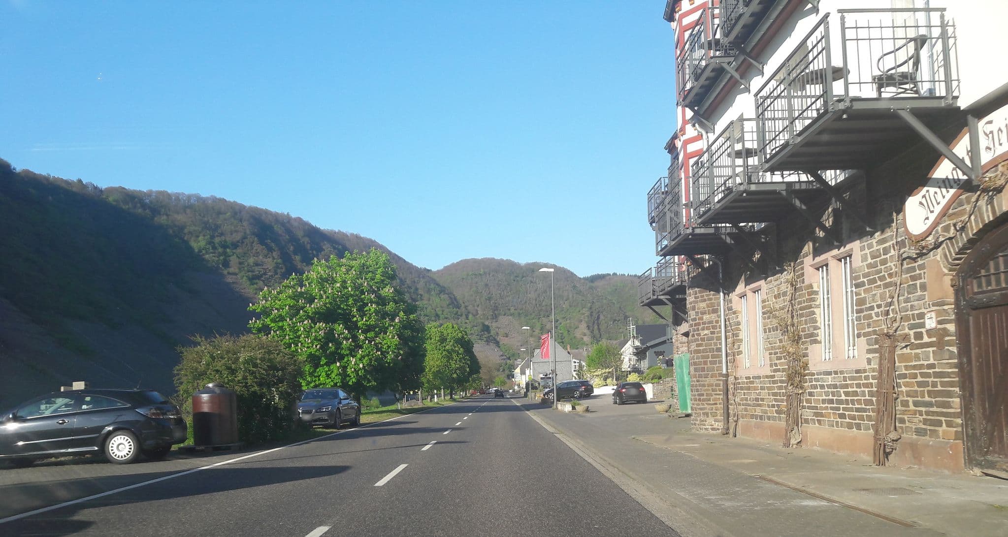 Street view near Hotel Filla Andre, Bruttig-Fankel — © teddy73 (CC BY-SA · Mapillary)
