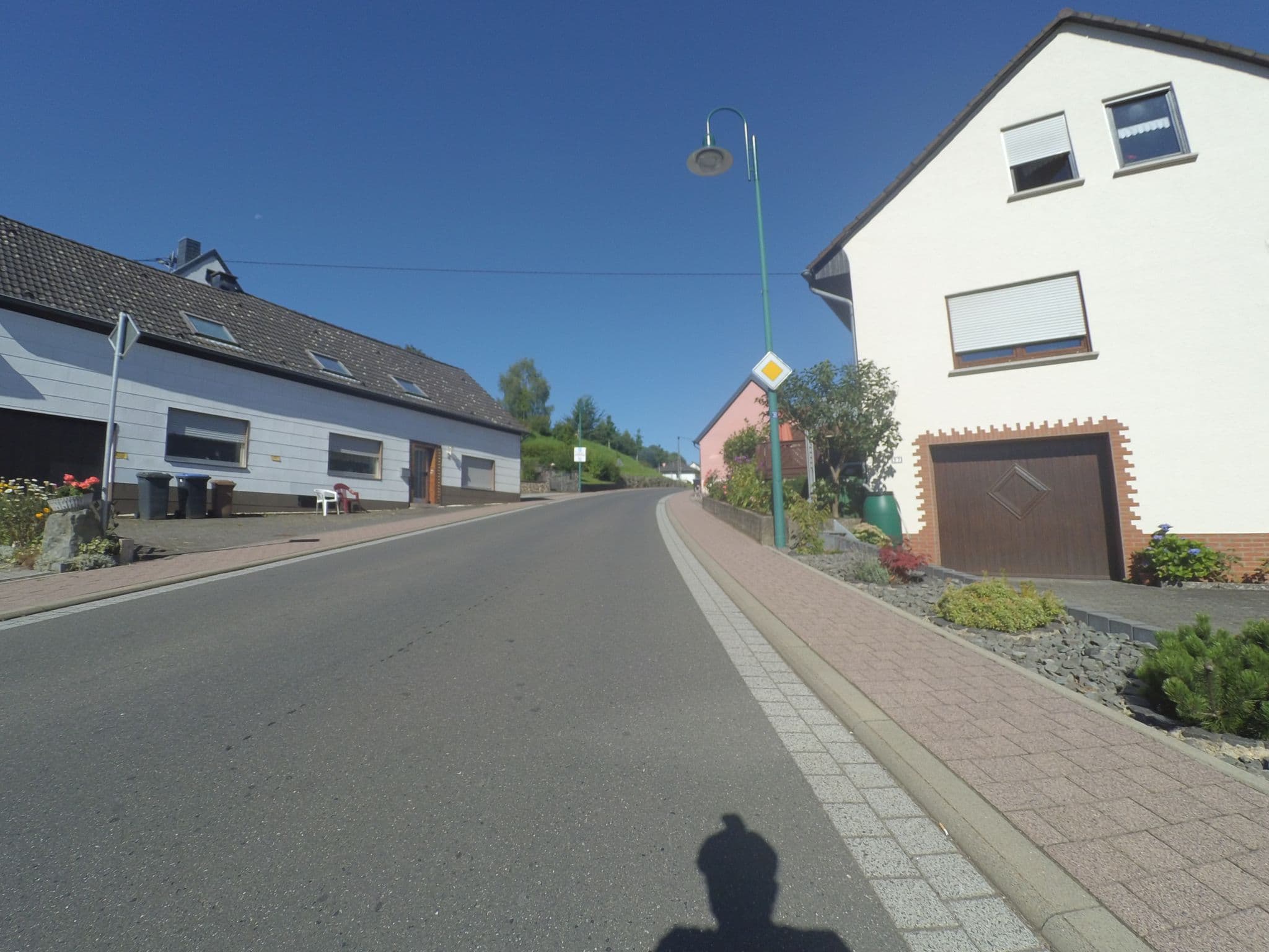 Street view near Hotel Sur Neroburg, Pelm — © peewee32 (CC BY-SA · Mapillary)