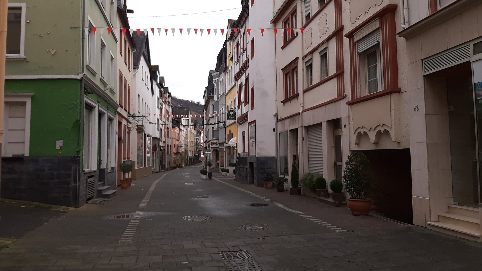 Street view near Gästehaus Breuers-Mühle, Briedel — © gbabmap (CC BY-SA · Mapillary)