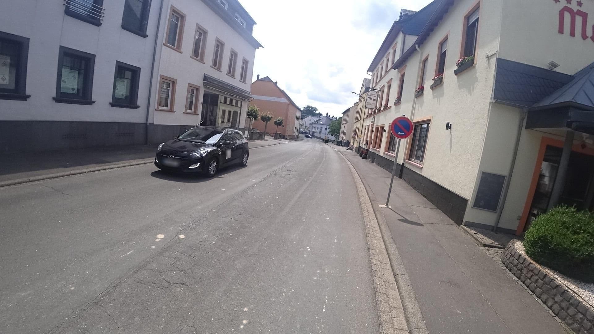 Street view near Hotel Maas, Lutzerath — © MichelleFritzSLP (CC BY-SA · Mapillary)