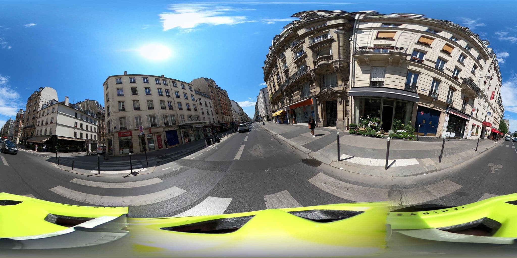 Street view near Hôtel Lecourbe, Paris 15 Vaugirard — © Stefdegreef (CC BY-SA · Mapillary)