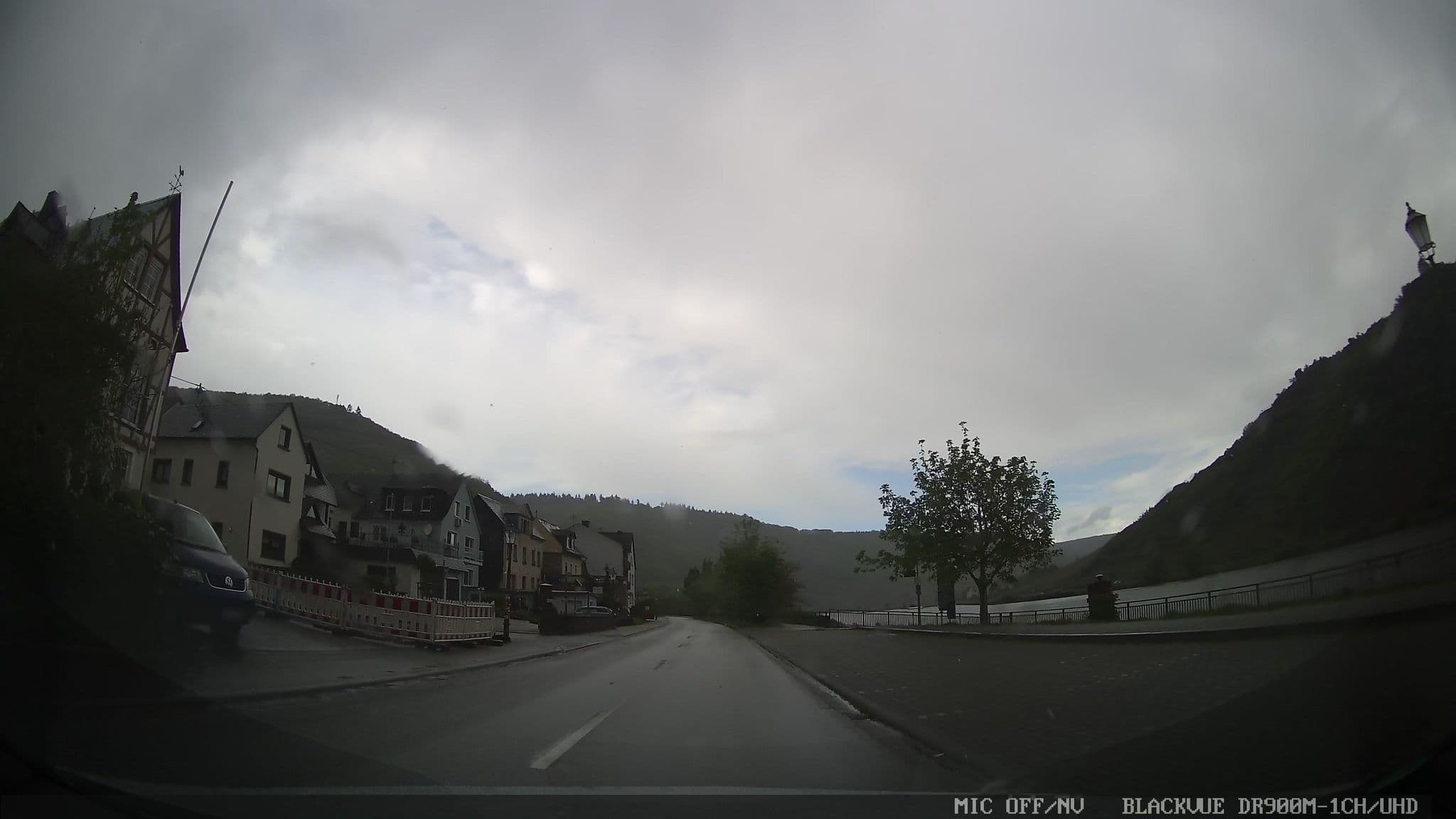 Street view near MOSELSTERN HOTELS GmbH & Co, Bruttig-Fankel — © chuck (CC BY-SA · Mapillary)