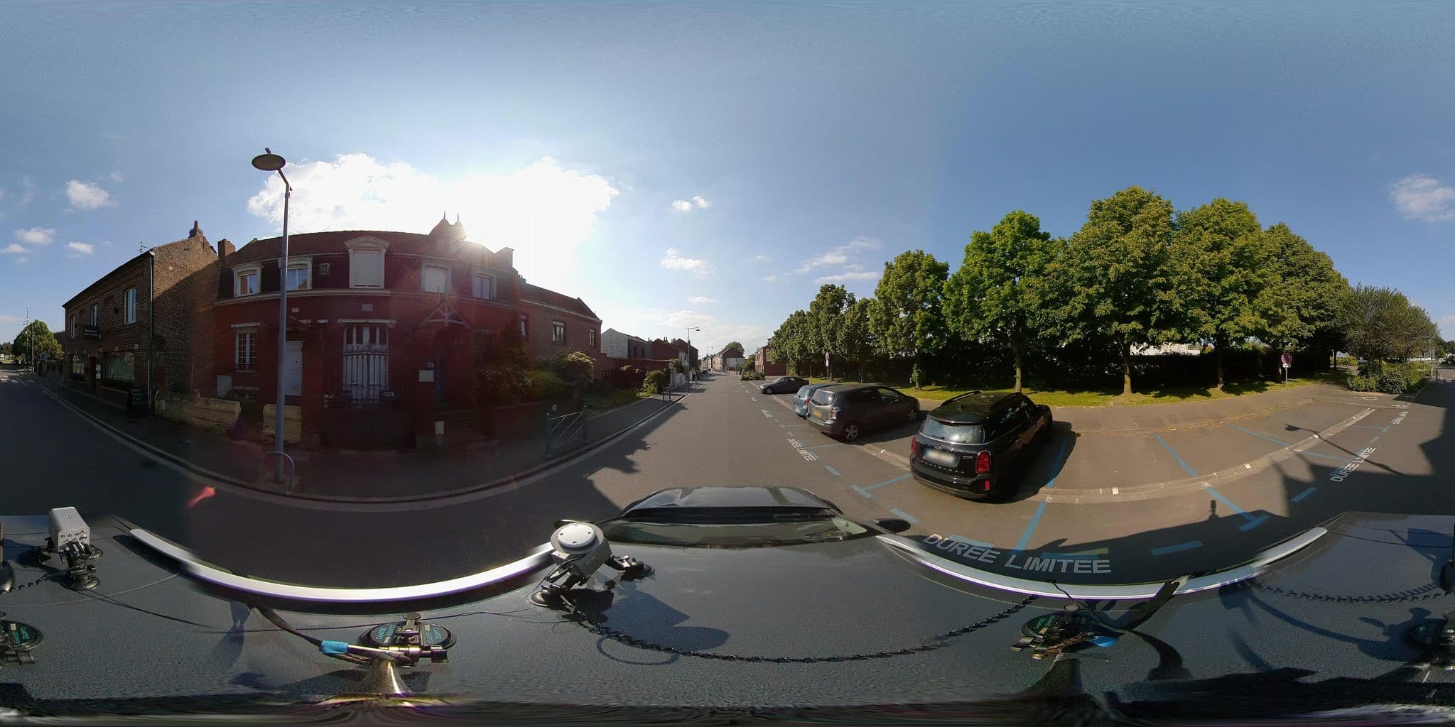 Street view near Hôtel Première Classe Lille-Est, Lezennes — © meldig (CC BY-SA · Mapillary)