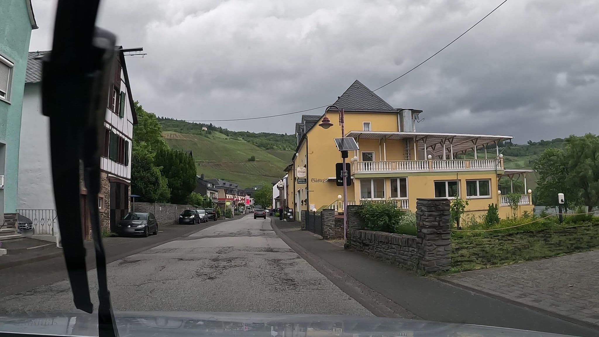Street view near Hotel-Pension Panorama, Kröv — © stefanro74 (CC BY-SA · Mapillary)