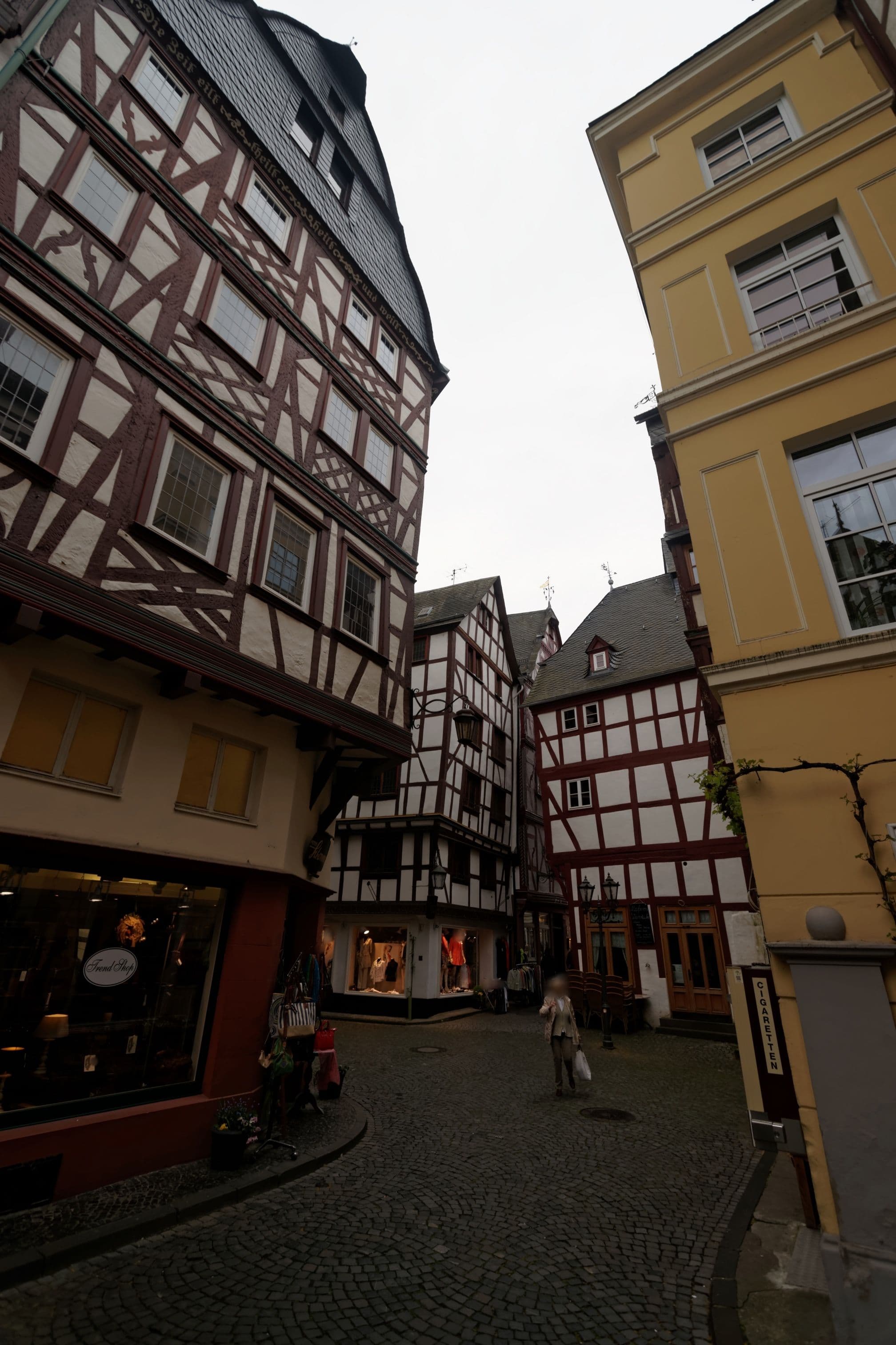 Street view near Gasthof Moselblumchen, Bernkastel-Kues — © txllxt (CC BY-SA · Mapillary)