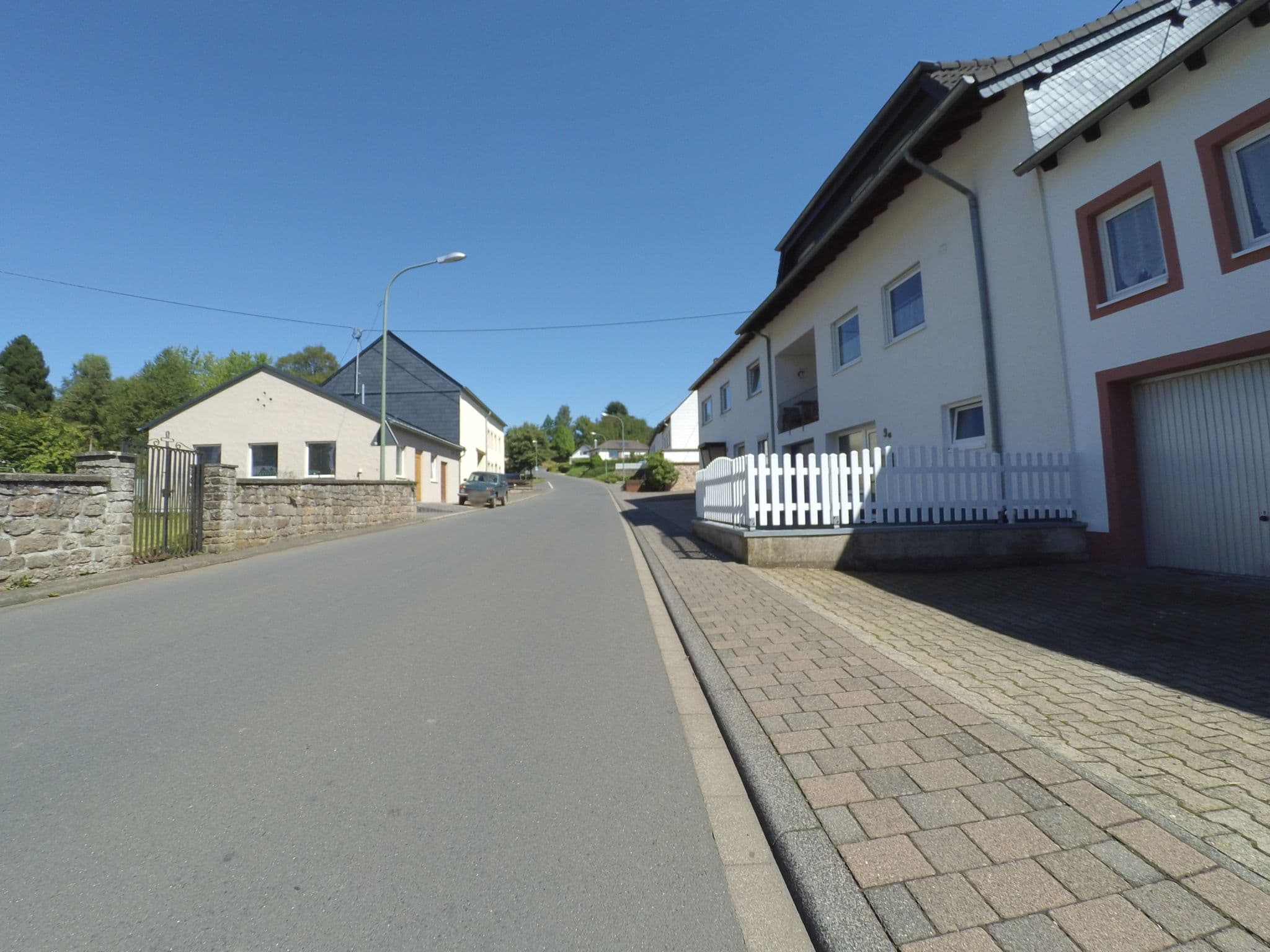 Street view near Haus Anny, Manderscheid — © peewee32 (CC BY-SA · Mapillary)