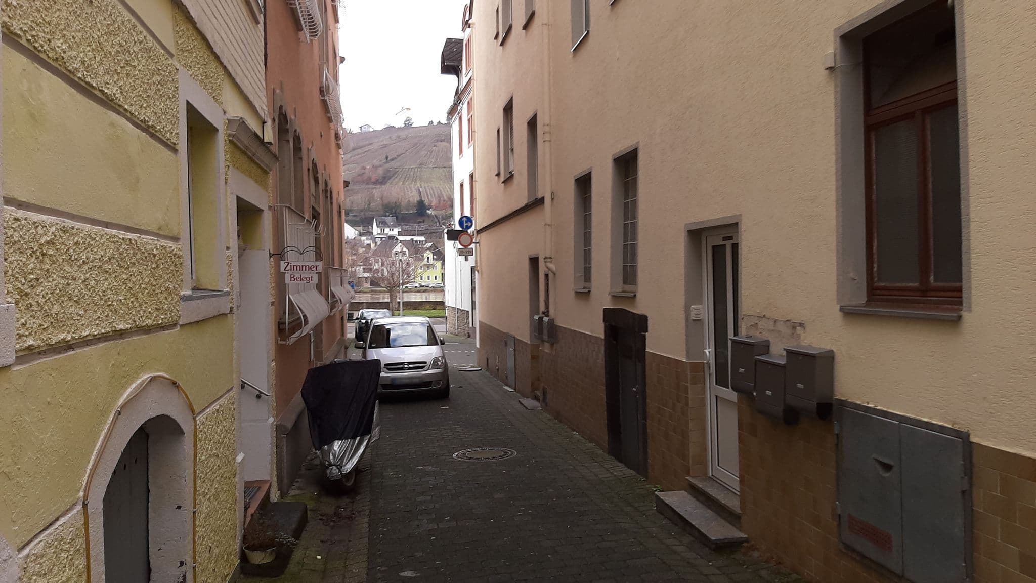 Street view near Ferienhaus Jennifer, Briedel — © gbabmap (CC BY-SA · Mapillary)