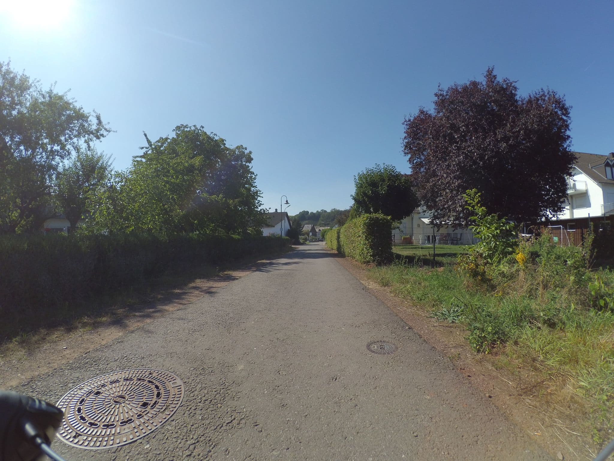 Street view near Ferienresidenz ZickZack, Klüsserath — © peewee32 (CC BY-SA · Mapillary)