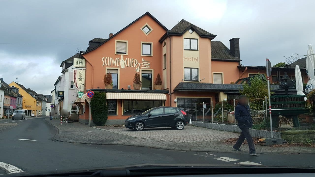 Street view near Denhart, Schweich — © Lowiekse (CC BY-SA · Mapillary)