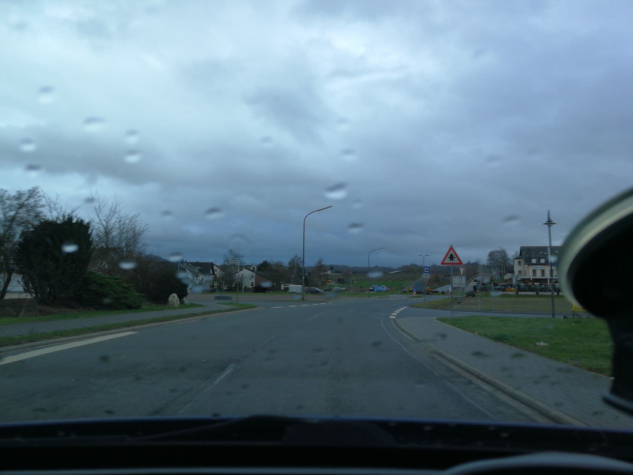 Street view near Weingut Lehnert-Später, Piesport — © ma_rt_in (CC BY-SA · Mapillary)