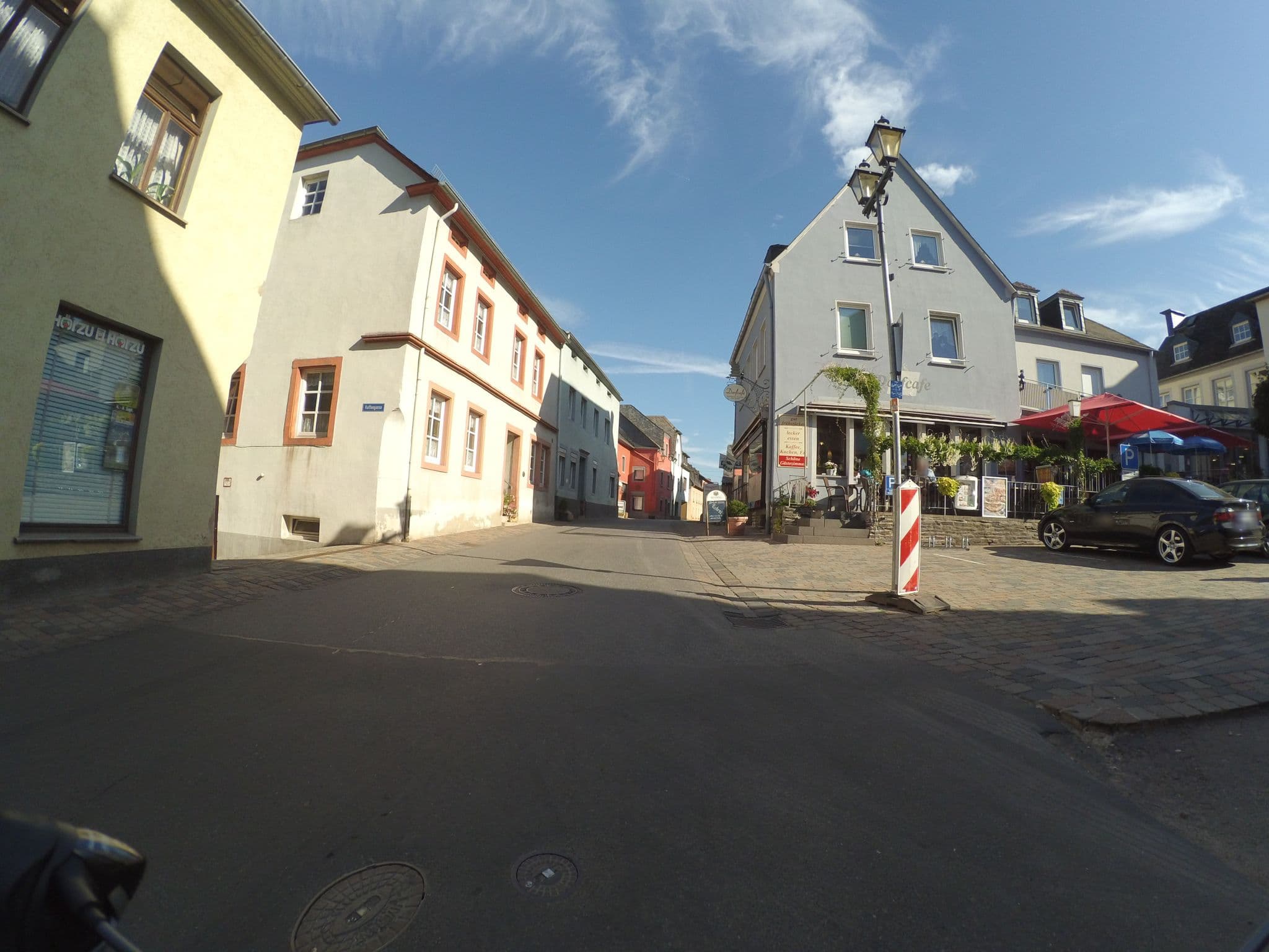 Street view near Pension Petra Hermes, Neumagen-Dhron — © peewee32 (CC BY-SA · Mapillary)