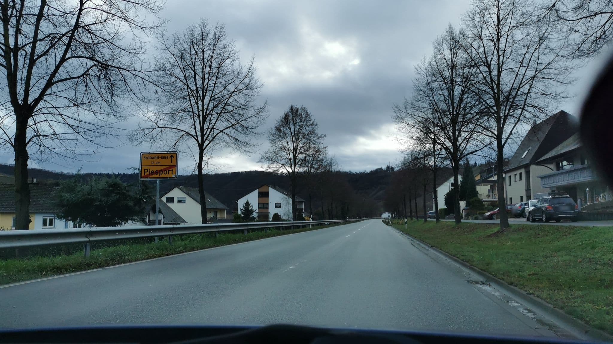 Street view near Gästehaus Diedrich, Piesport — © ma_rt_in (CC BY-SA · Mapillary)