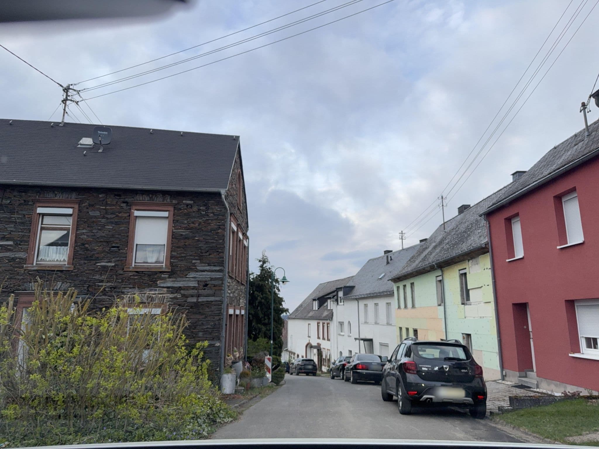 Street view near Landhaus zum Gartenfeld, Traben-Trarbach — © mp4321 (CC BY-SA · Mapillary)