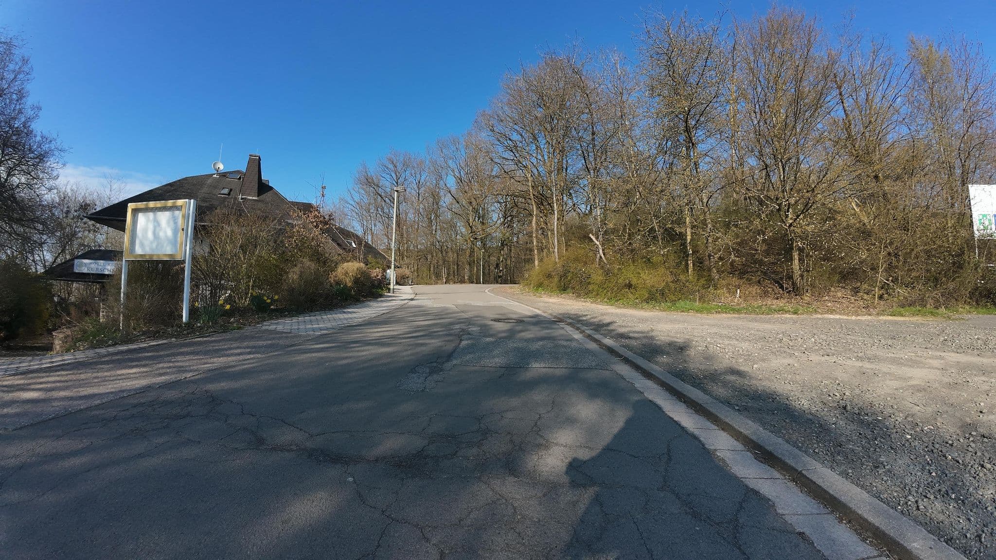 Street view near Hotel Kurschlösschen, Sankt Wendel — © teddy73 (CC BY-SA · Mapillary)
