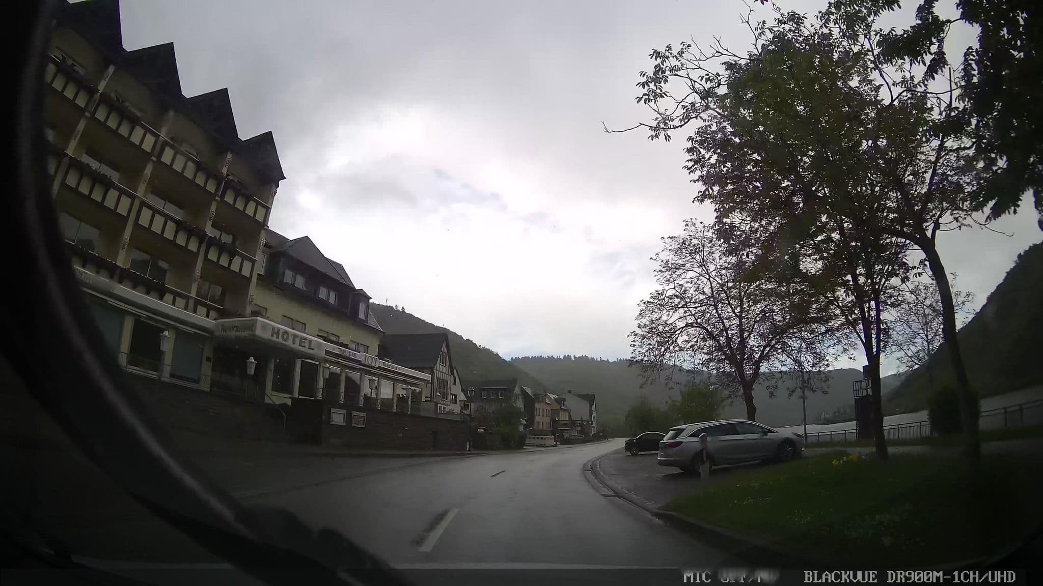 Street view near alte weinstube, Bruttig-Fankel — © chuck (CC BY-SA · Mapillary)