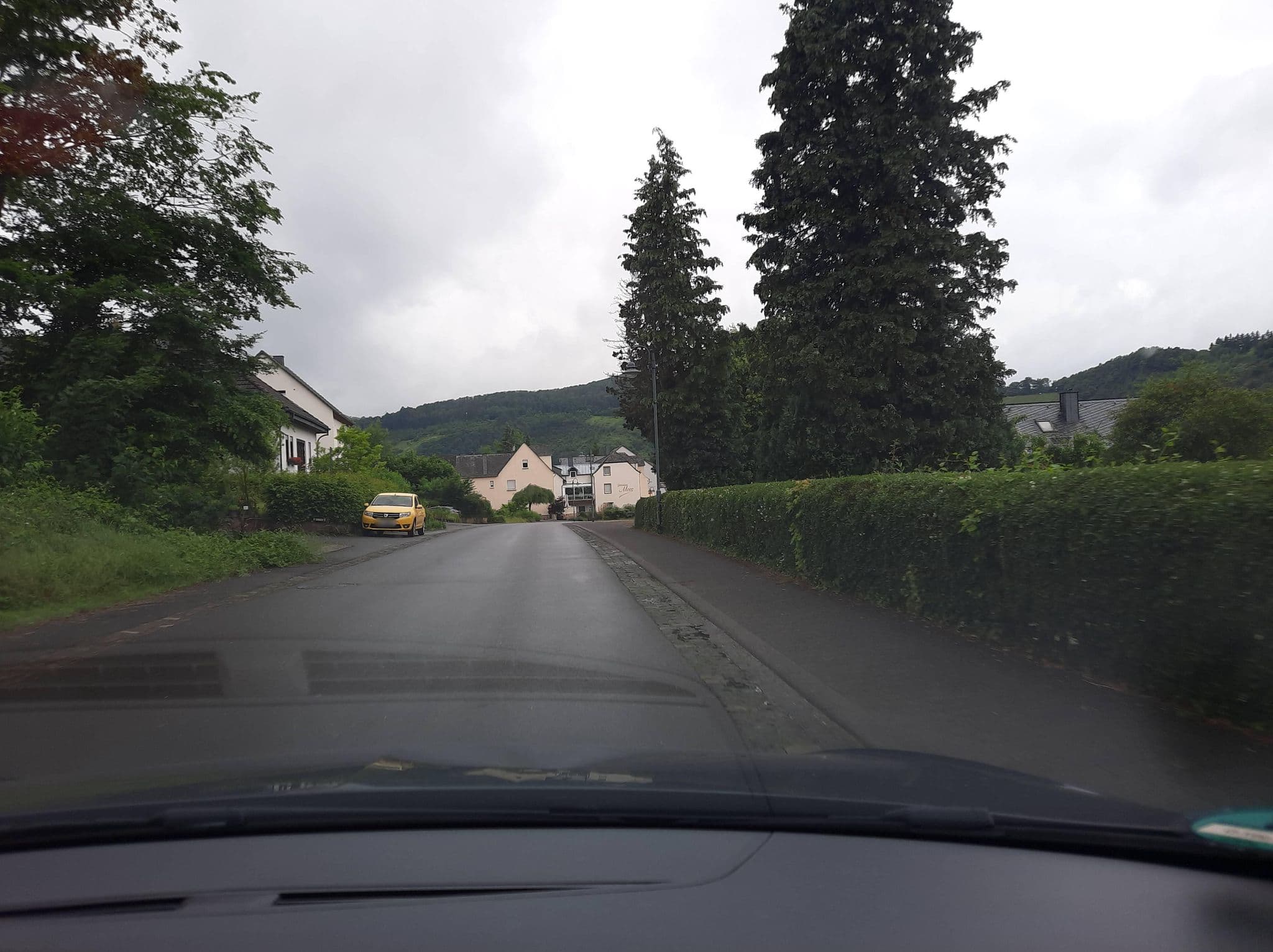 Street view near Ferien-Weingut Rockenbach, Bullay — © Lowiekse (CC BY-SA · Mapillary)