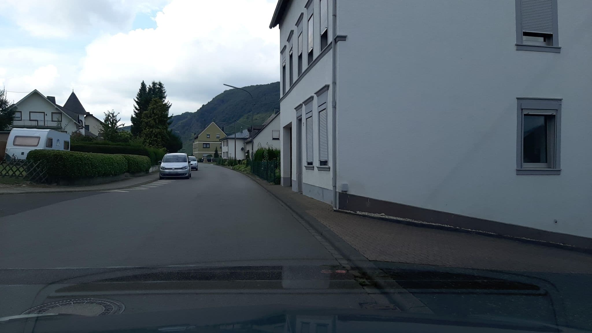 Street view near Gertrud Schneider, Kröv — © Lowiekse (CC BY-SA · Mapillary)