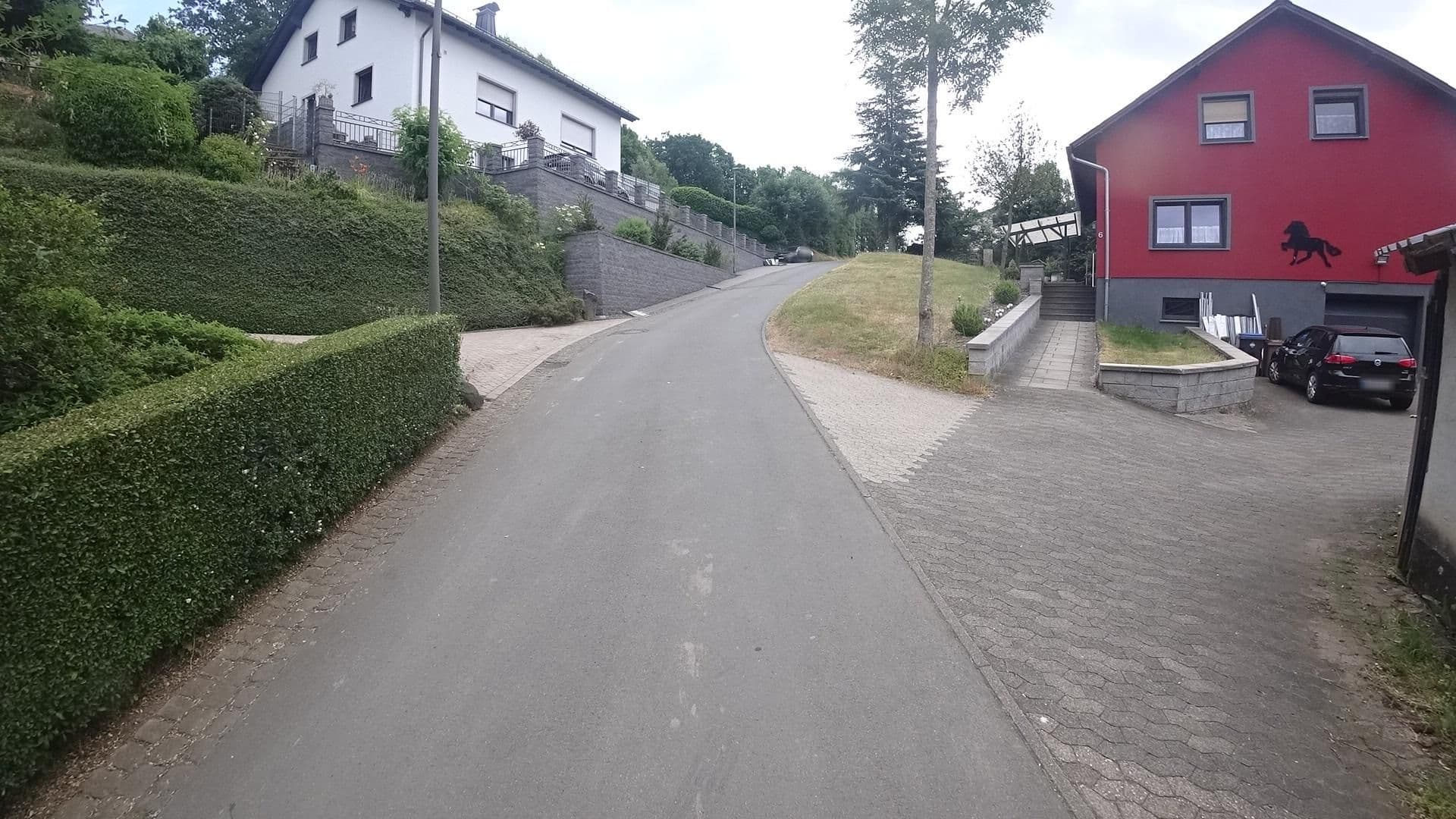 Street view near Haus Am Sonnenberg, Ulmen — © slplena (CC BY-SA · Mapillary)
