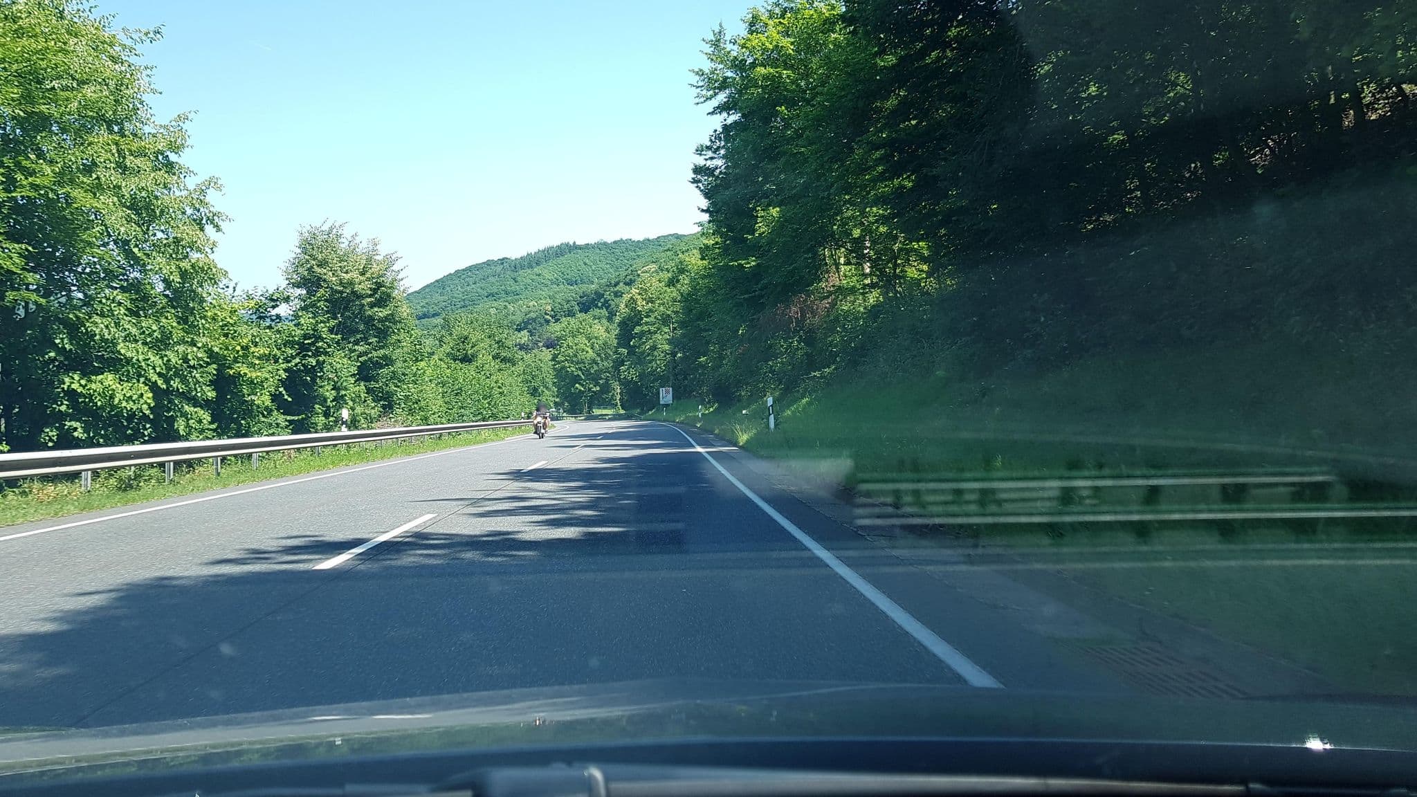 Street view near Apartment Happy Mosel, Cochem — © Lowiekse (CC BY-SA · Mapillary)