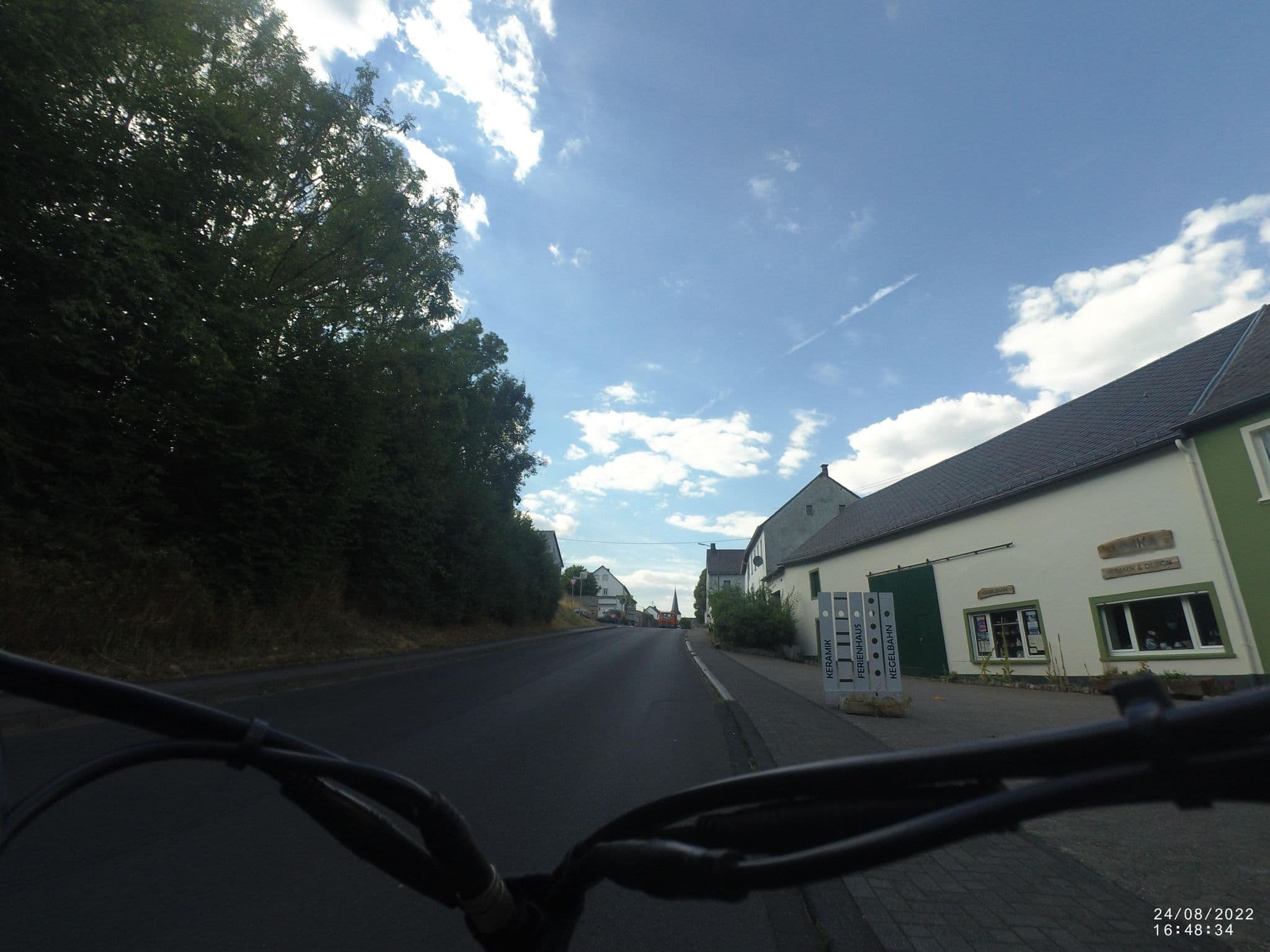 Street view near Gasthaus Linden, Pelm — © VIA_DT (CC BY-SA · Mapillary)