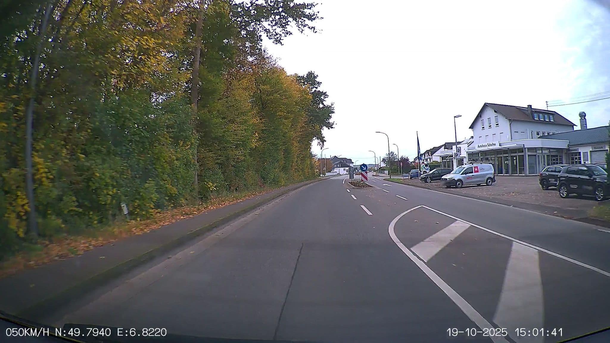 Street view near Weingut Frick, Riol — © heetENkoel (CC BY-SA · Mapillary)