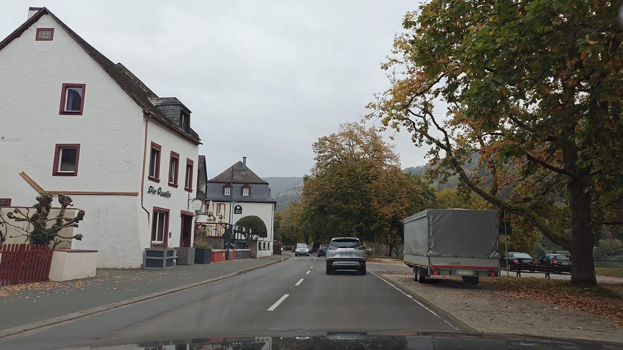 Street view near B&B Die Quelle, Bernkastel-Kues — © amenophis (CC BY-SA · Mapillary)