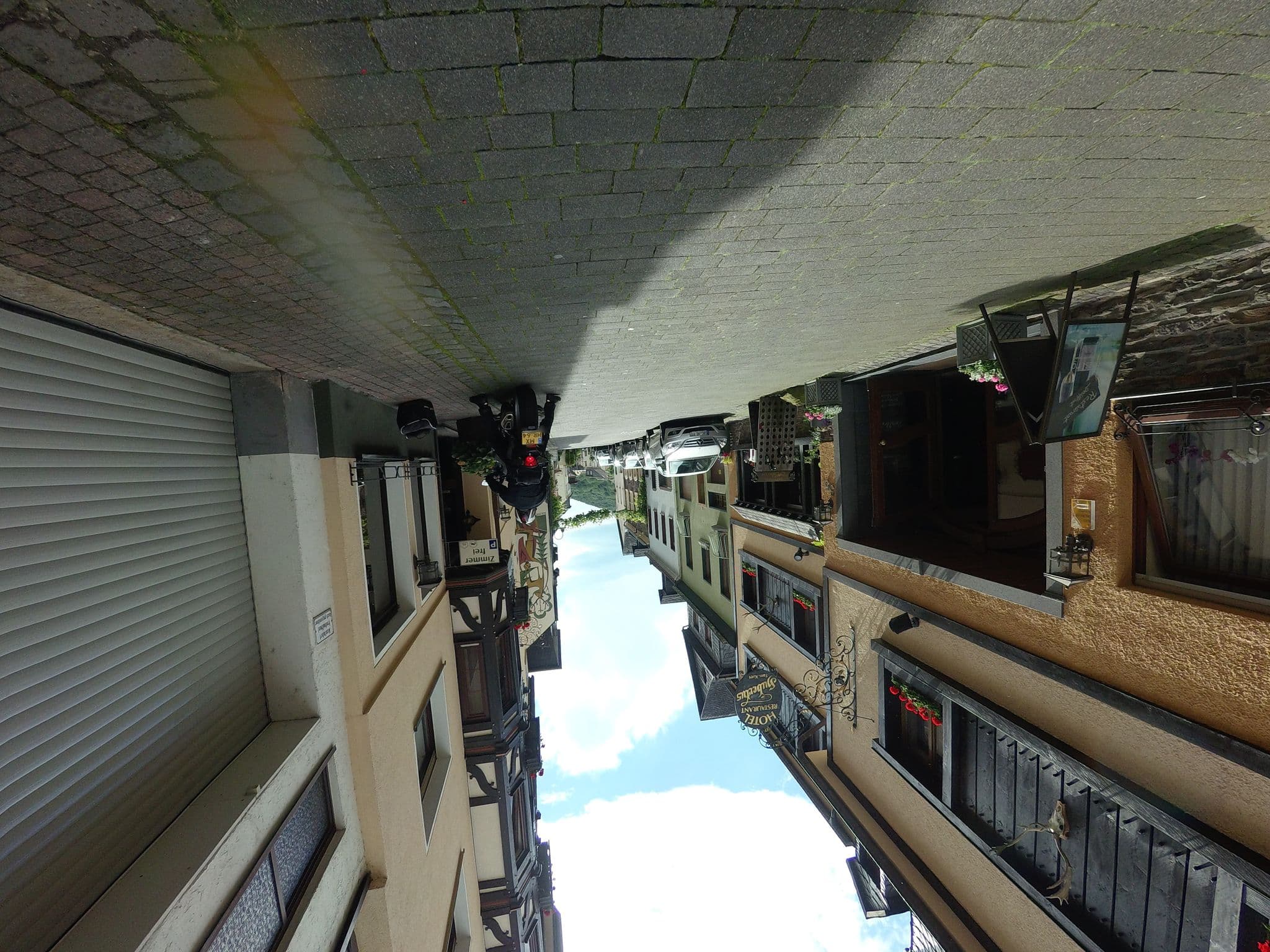 Street view near Weinhotel Hubertus Klotten, Klotten — © redboll (CC BY-SA · Mapillary)