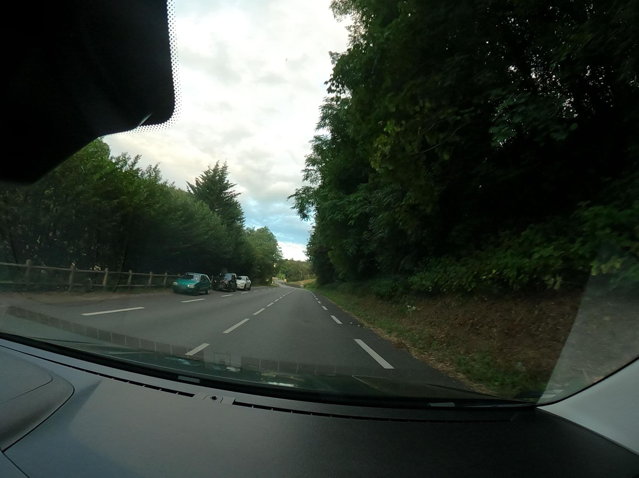 Street view near Hôtel de la Vallée Heureuse, Poligny — © vst (CC BY-SA · Mapillary)