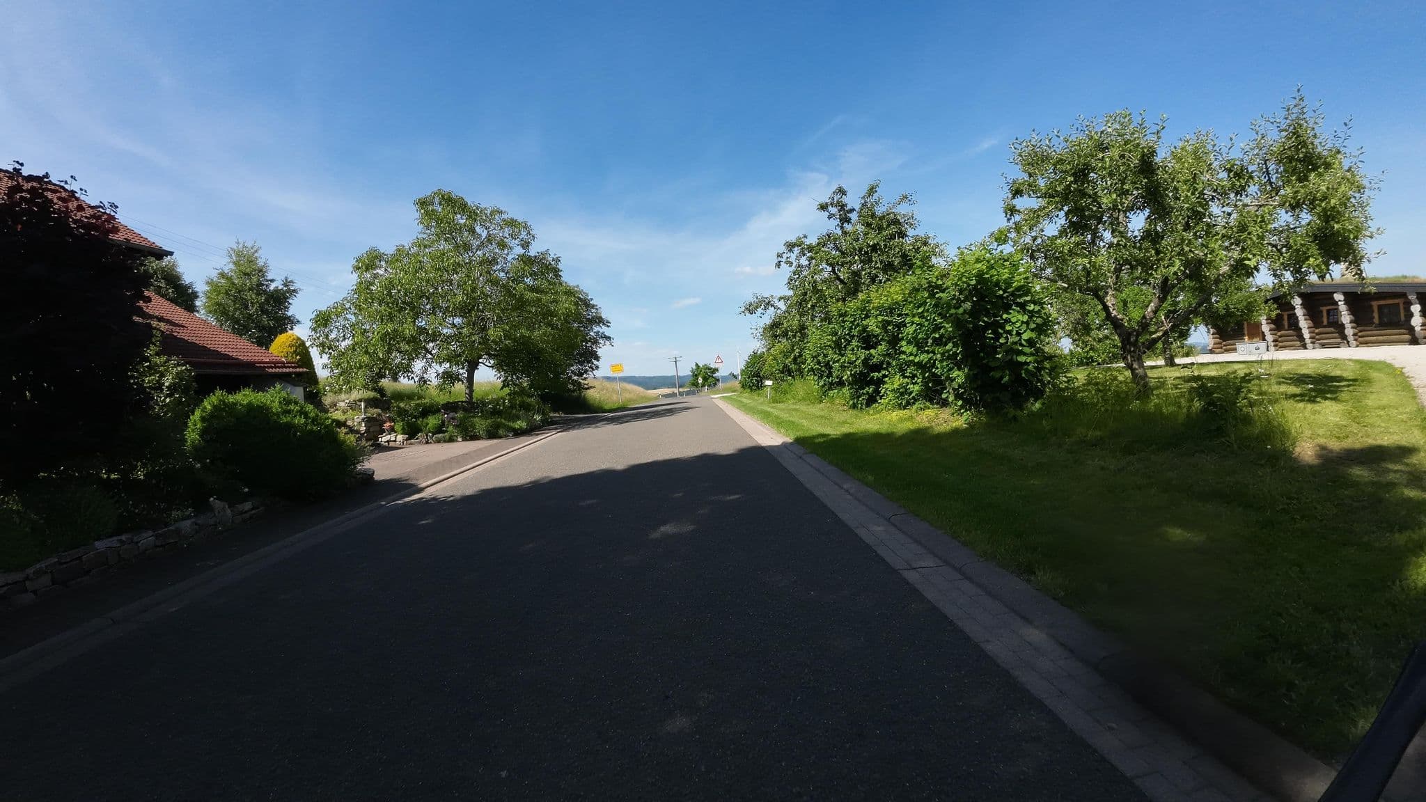 Street view near Dein Blockhaus, Hoppstädten-Weiersbach — © teddy73 (CC BY-SA · Mapillary)