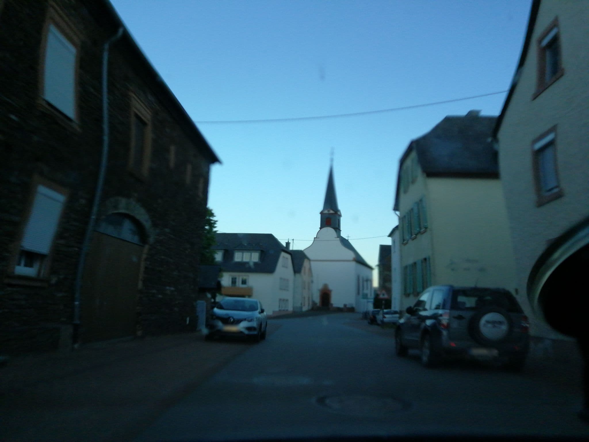 Street view near Apparthotel Panorama, Osann-Monzel — © ma_rt_in (CC BY-SA · Mapillary)