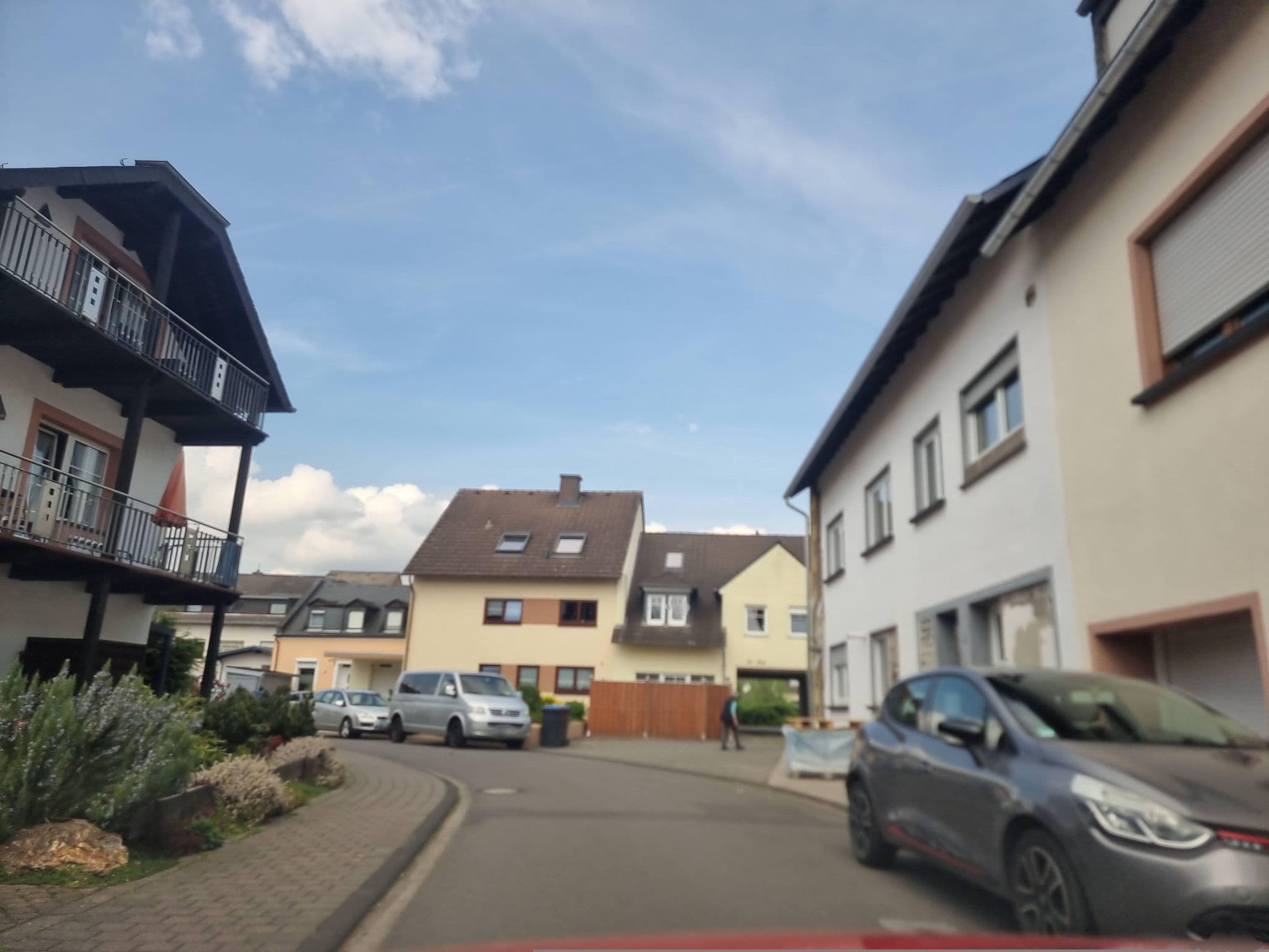 Street view near Wagner Pension Sauna, Schweich — © ma_rt_in (CC BY-SA · Mapillary)