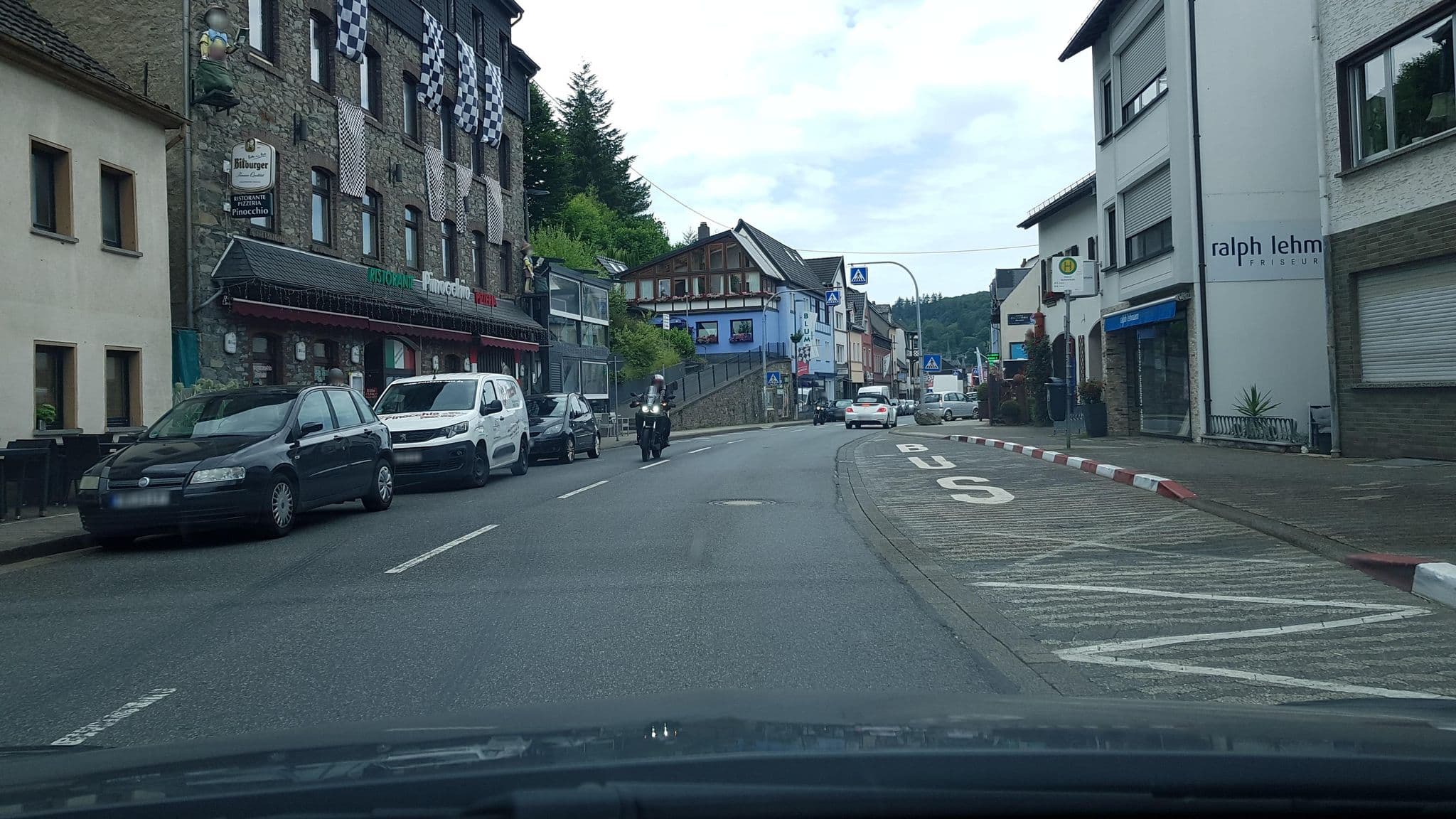 Street view near Gastehaus Bianka, Adenau — © Lowiekse (CC BY-SA · Mapillary)