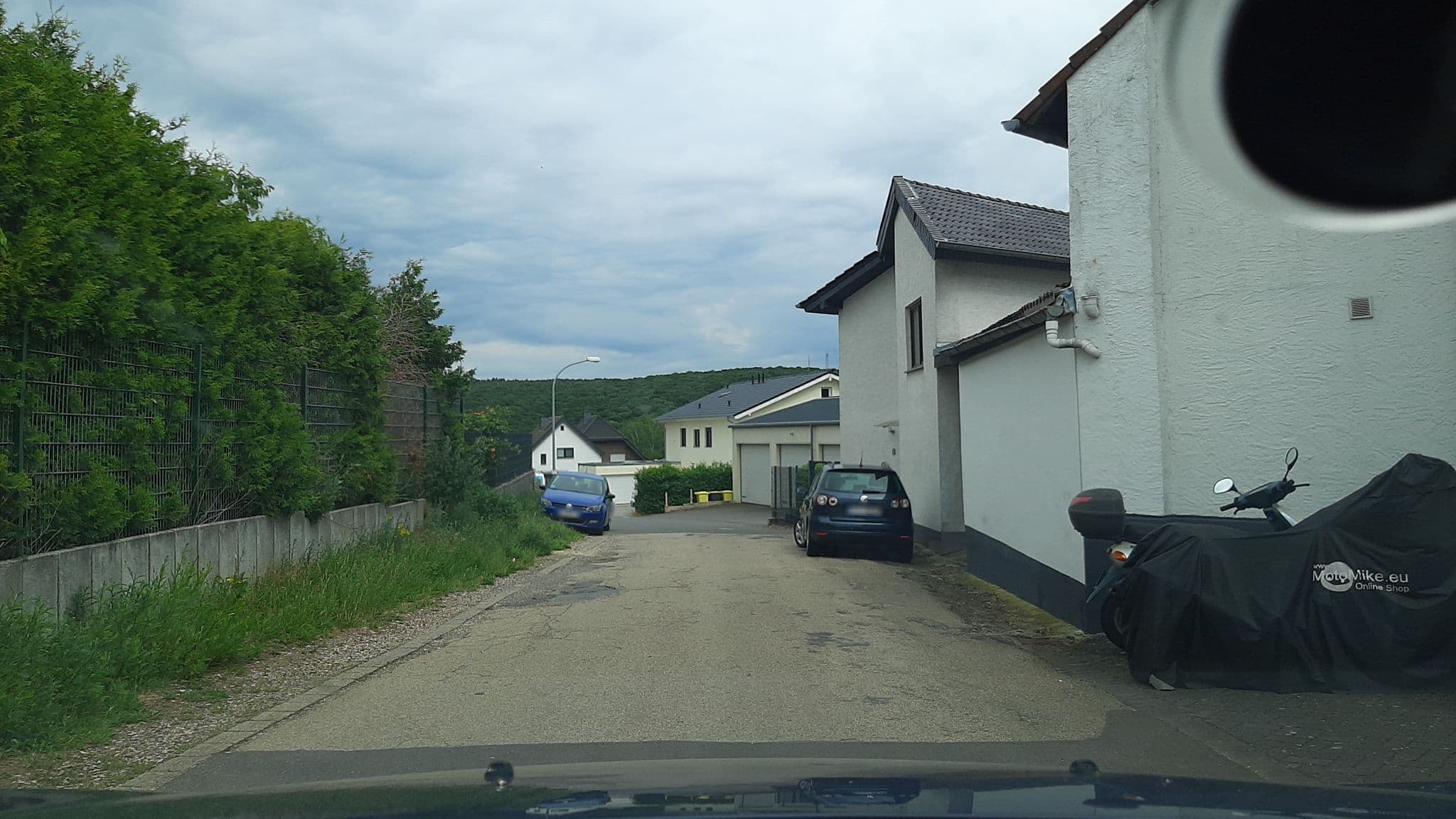 Street view near Hotel Garni Glehn, Mechernich — © eifelkobold (CC BY-SA · Mapillary)