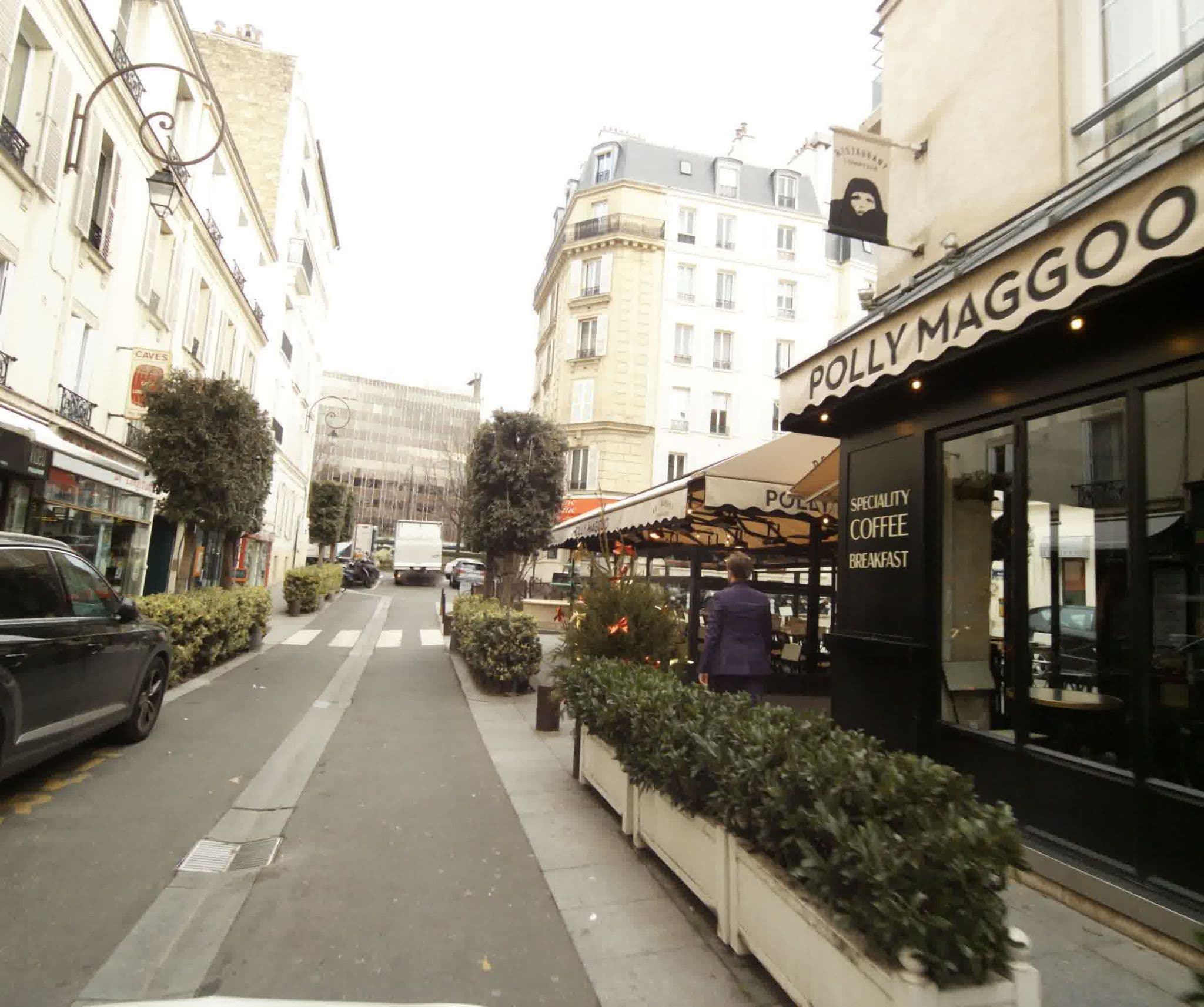 Street view near Hôtel Charlemagne, Neuilly-sur-Seine — © sogefi (CC BY-SA · Mapillary)