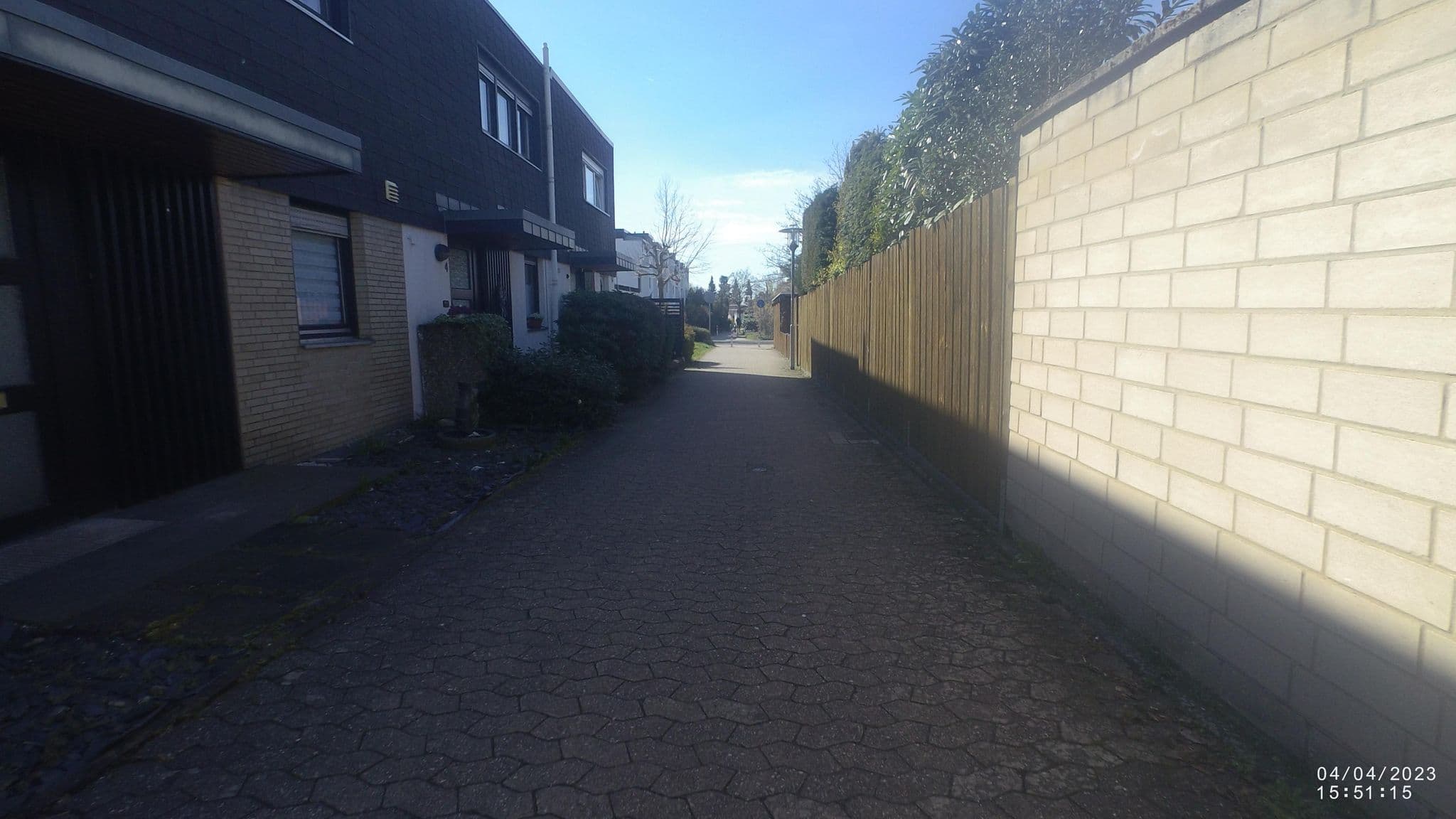 Street view near Privathotel, Meckenheim — © VIA_DT (CC BY-SA · Mapillary)