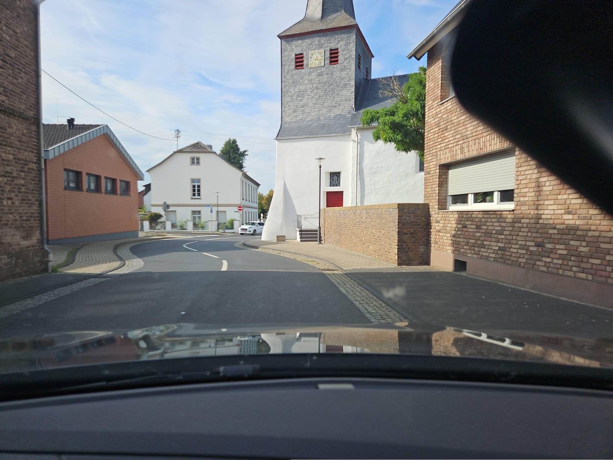 Street view near Ferienwohnung Victoria, Rheinbach — © toho (CC BY-SA · Mapillary)
