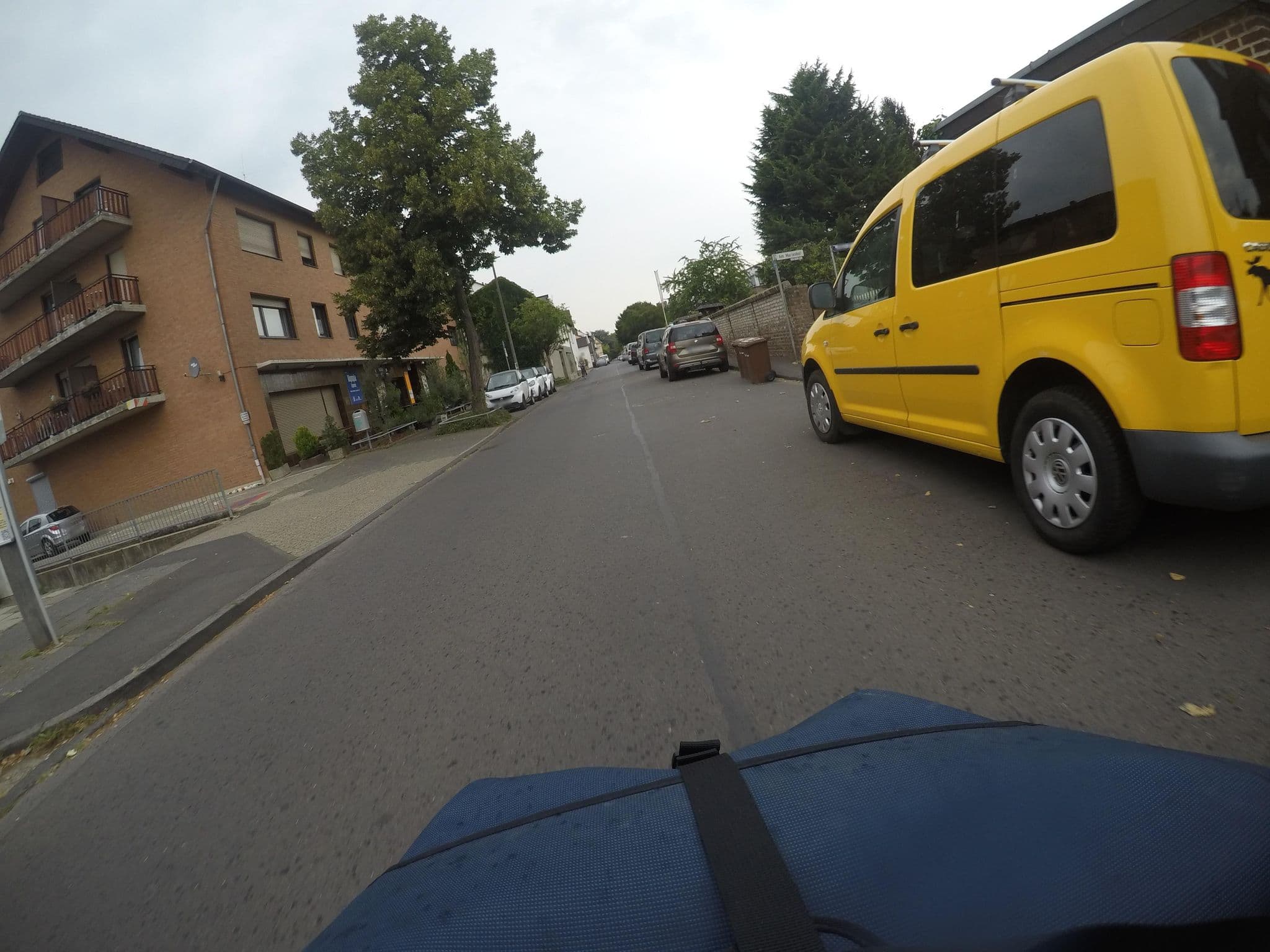 Street view near Reuter, Bornheim — © mfa (CC BY-SA · Mapillary)