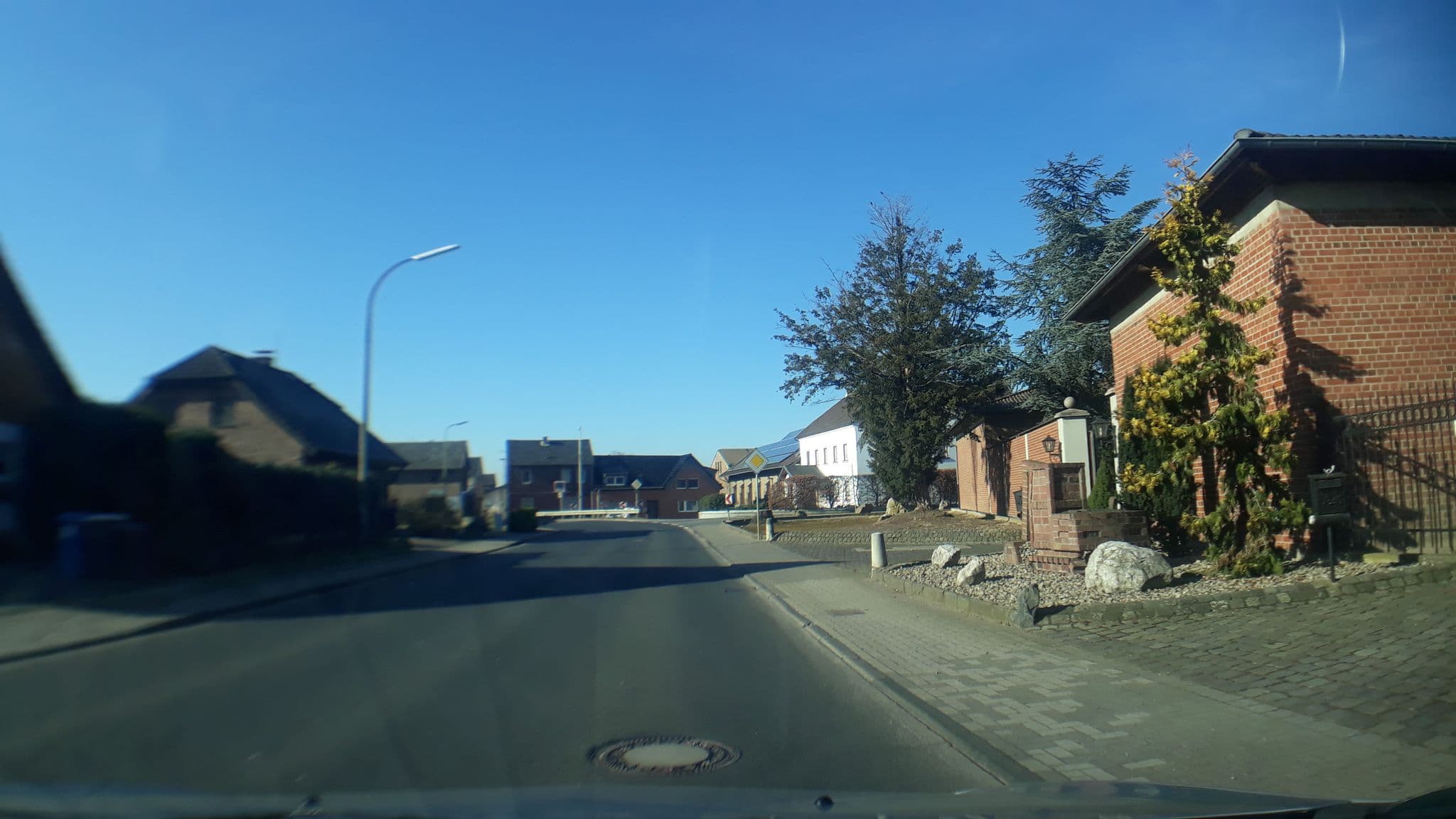 Street view near Ferienwohnung Monteurzimmer Zülpich Erftstadt, Zülpich — © tobiasreg (CC BY-SA · Mapillary)