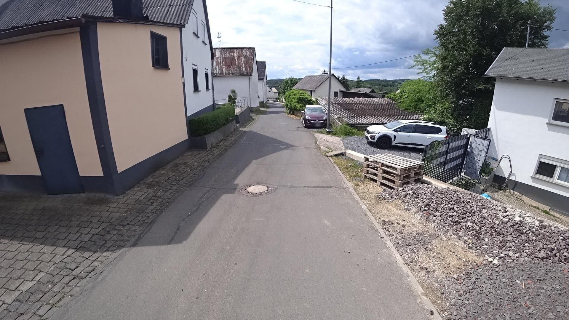 Street view near Ferienhaus Ferienwohnung Vulkan Hochbermel, Masburg — © slp_gho (CC BY-SA · Mapillary)