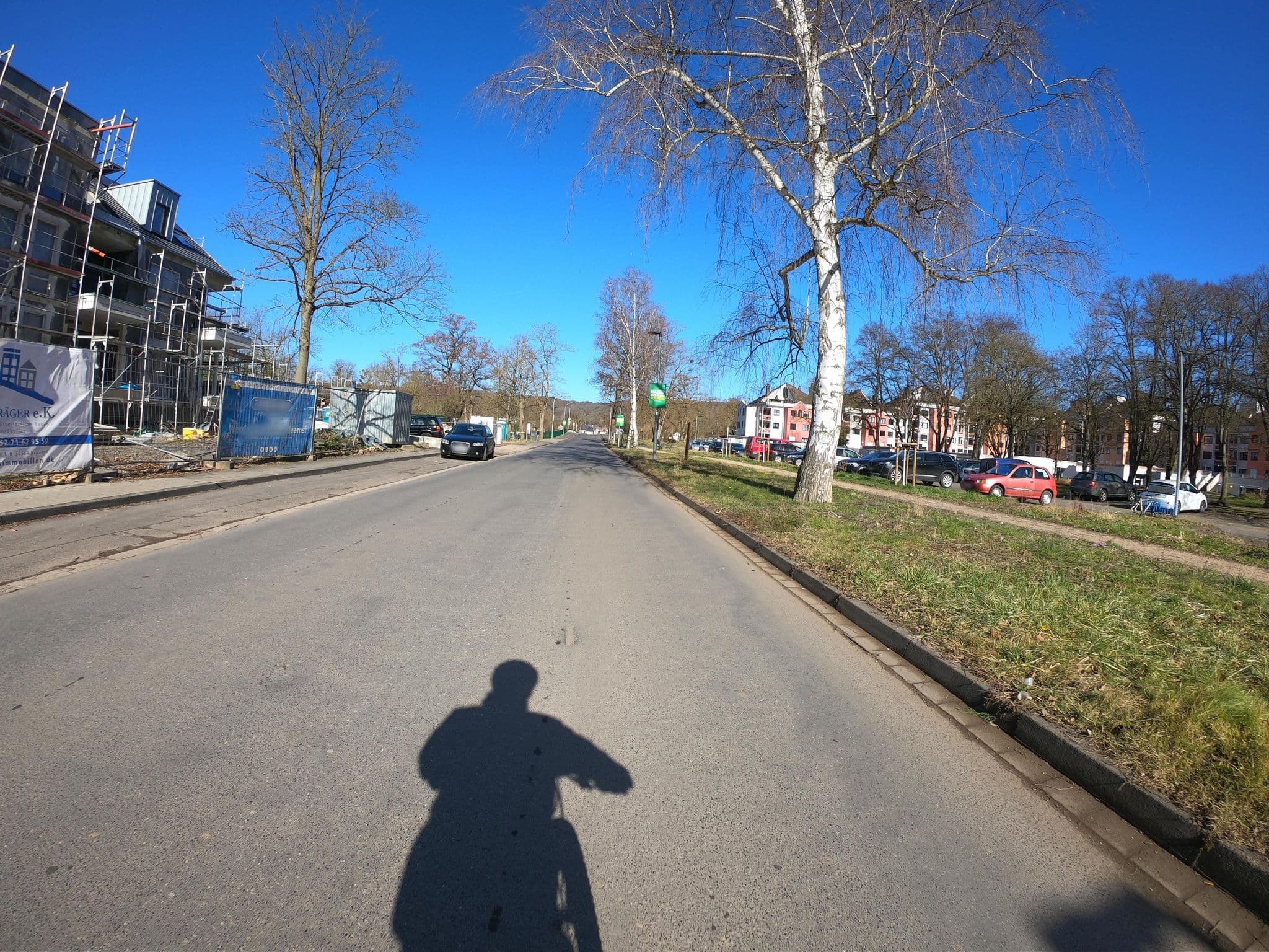 Street view near Hotel Haus Am Weiher, Sinzig — © bernd1960 (CC BY-SA · Mapillary)