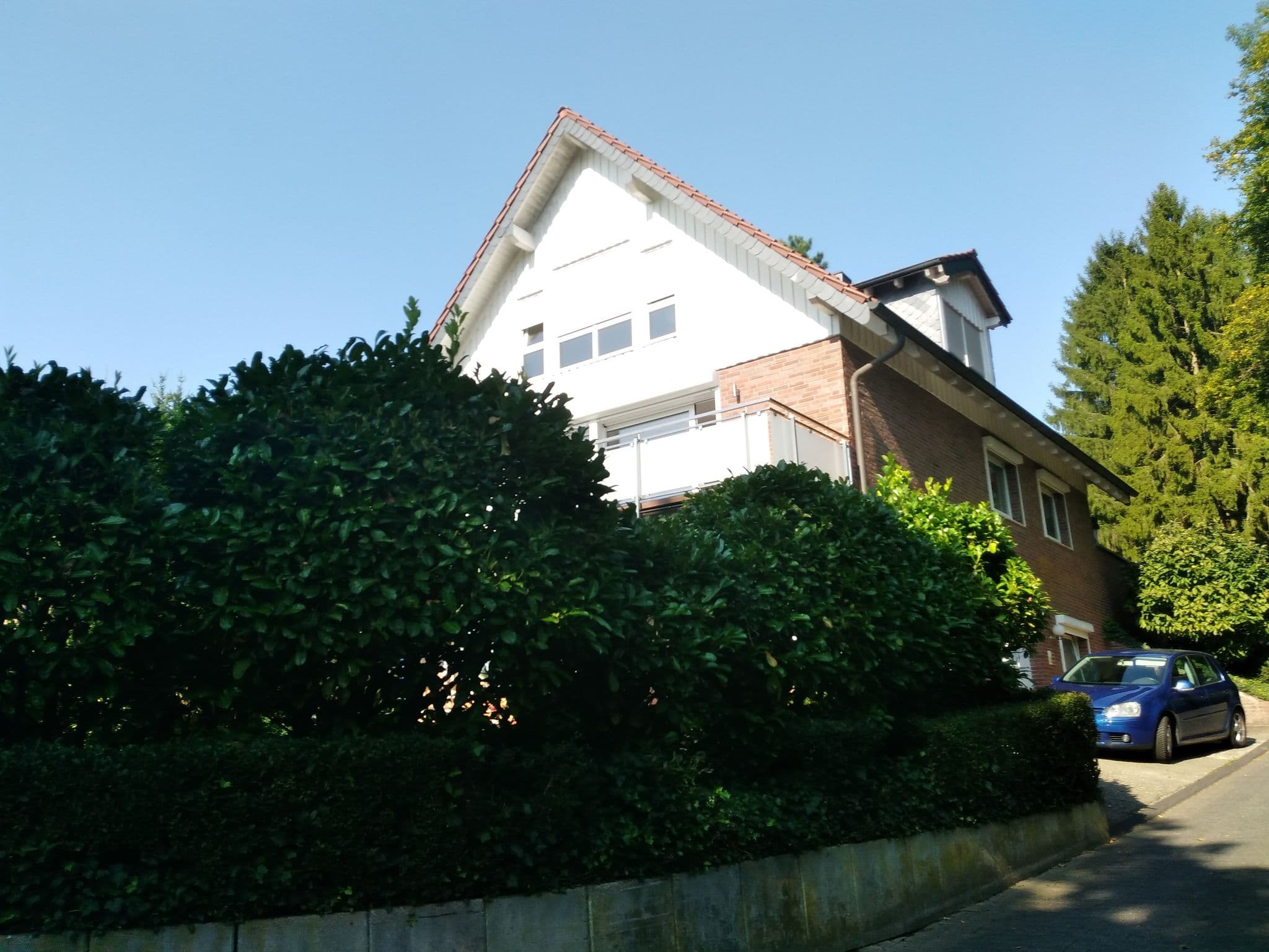 Street view near Ferienwohnung Gerda, Bad Honnef — © schwing (CC BY-SA · Mapillary)