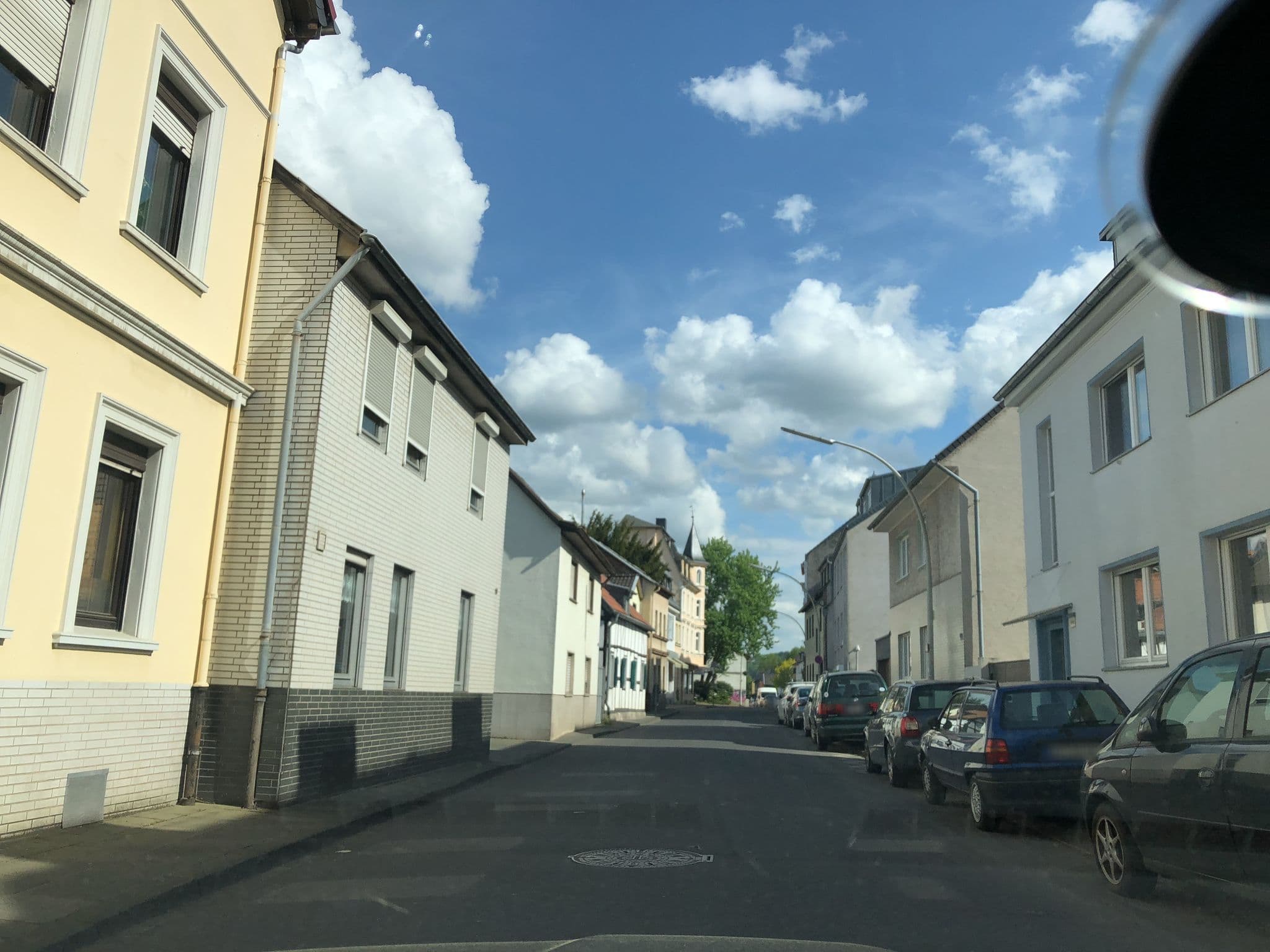 Street view near Hotel Jacob, Kessenich — © multimaze (CC BY-SA · Mapillary)