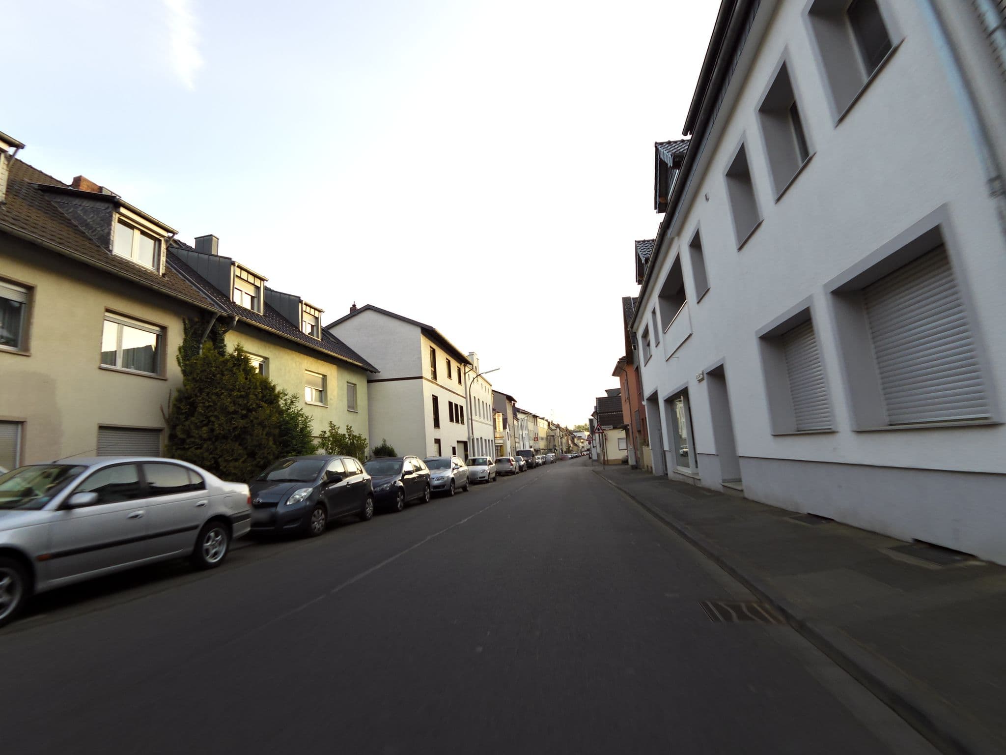 Street view near Luxury Apartment Bonn, Friesdorf — © bitnapper (CC BY-SA · Mapillary)