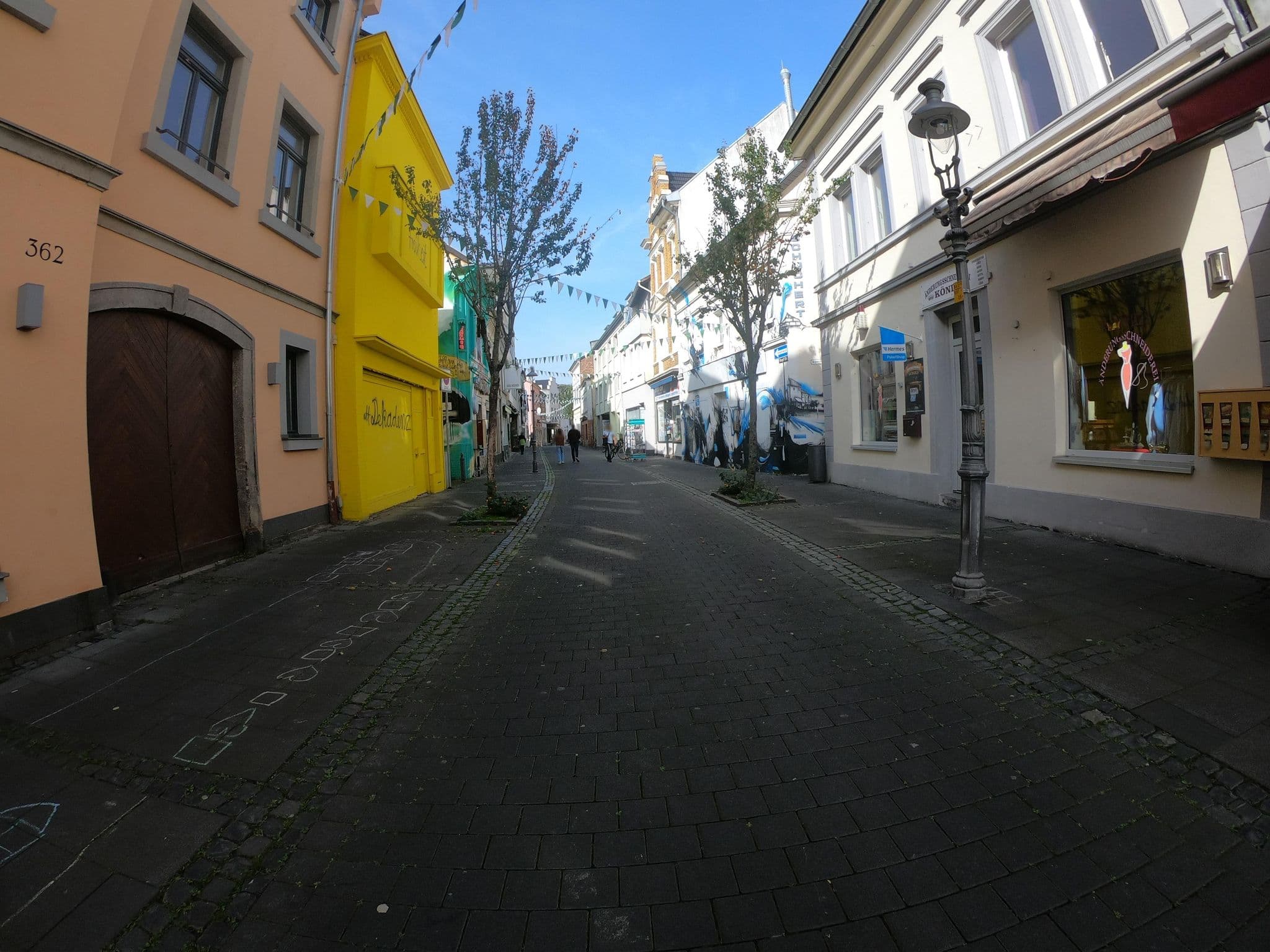 Street view near Gastehaus Drachenfels Hotel, Königswinter — © bernd1960 (CC BY-SA · Mapillary)
