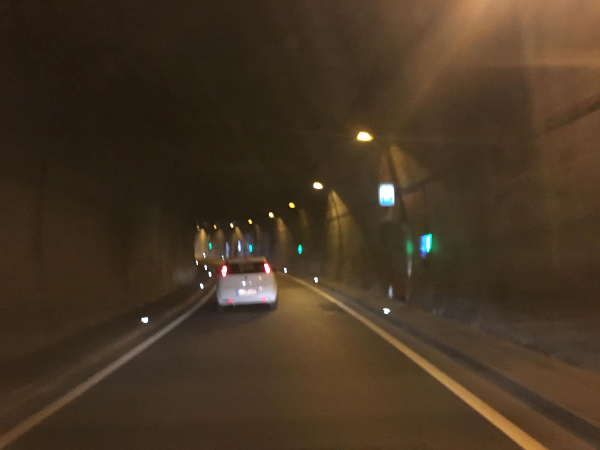 Street view near Unibetta Trading, Friesdorf — © raymond (CC BY-SA · Mapillary)