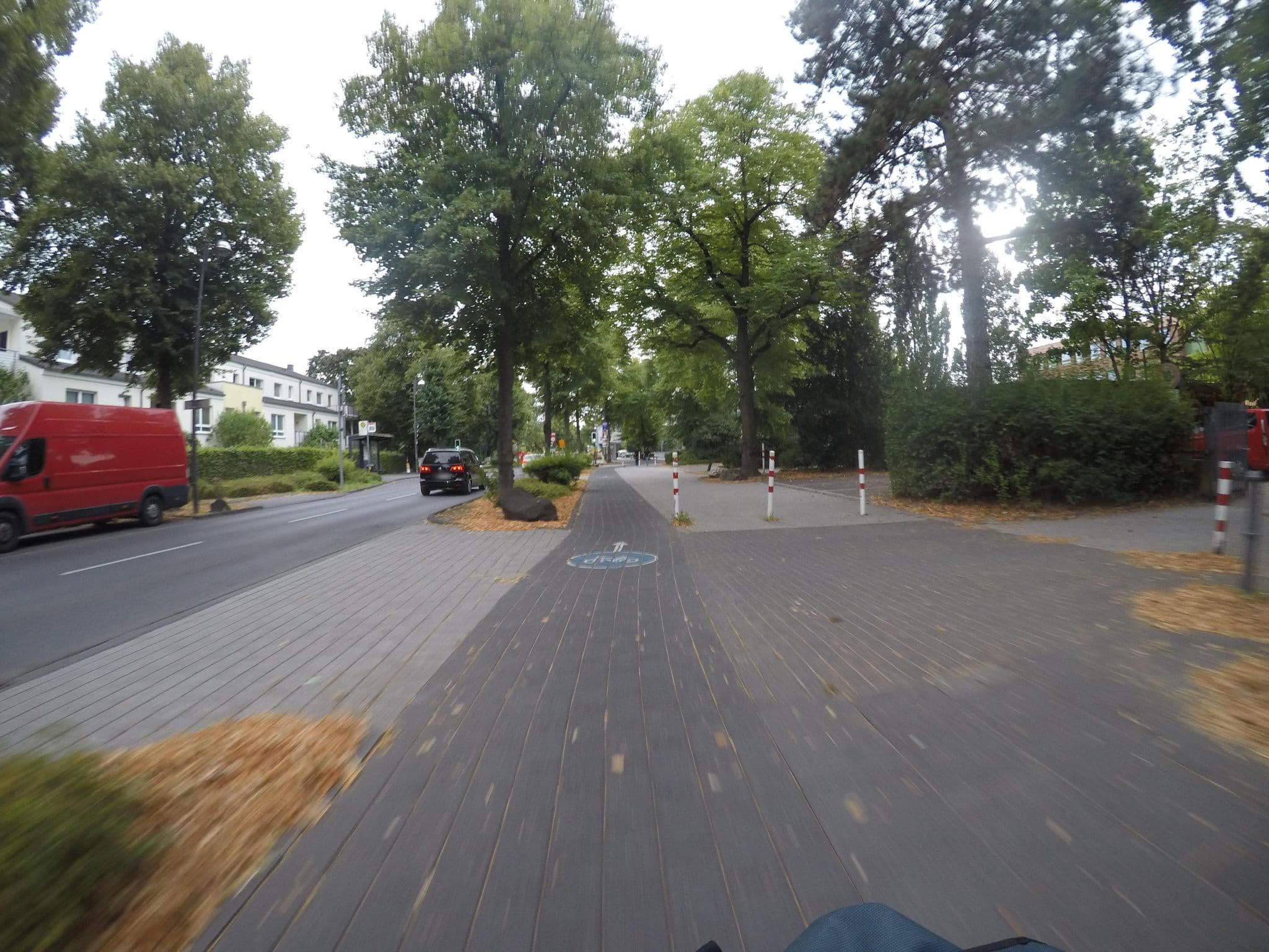 Street view near Galerie DESING HOTEL Kamer 410, Bonn — © mfa (CC BY-SA · Mapillary)