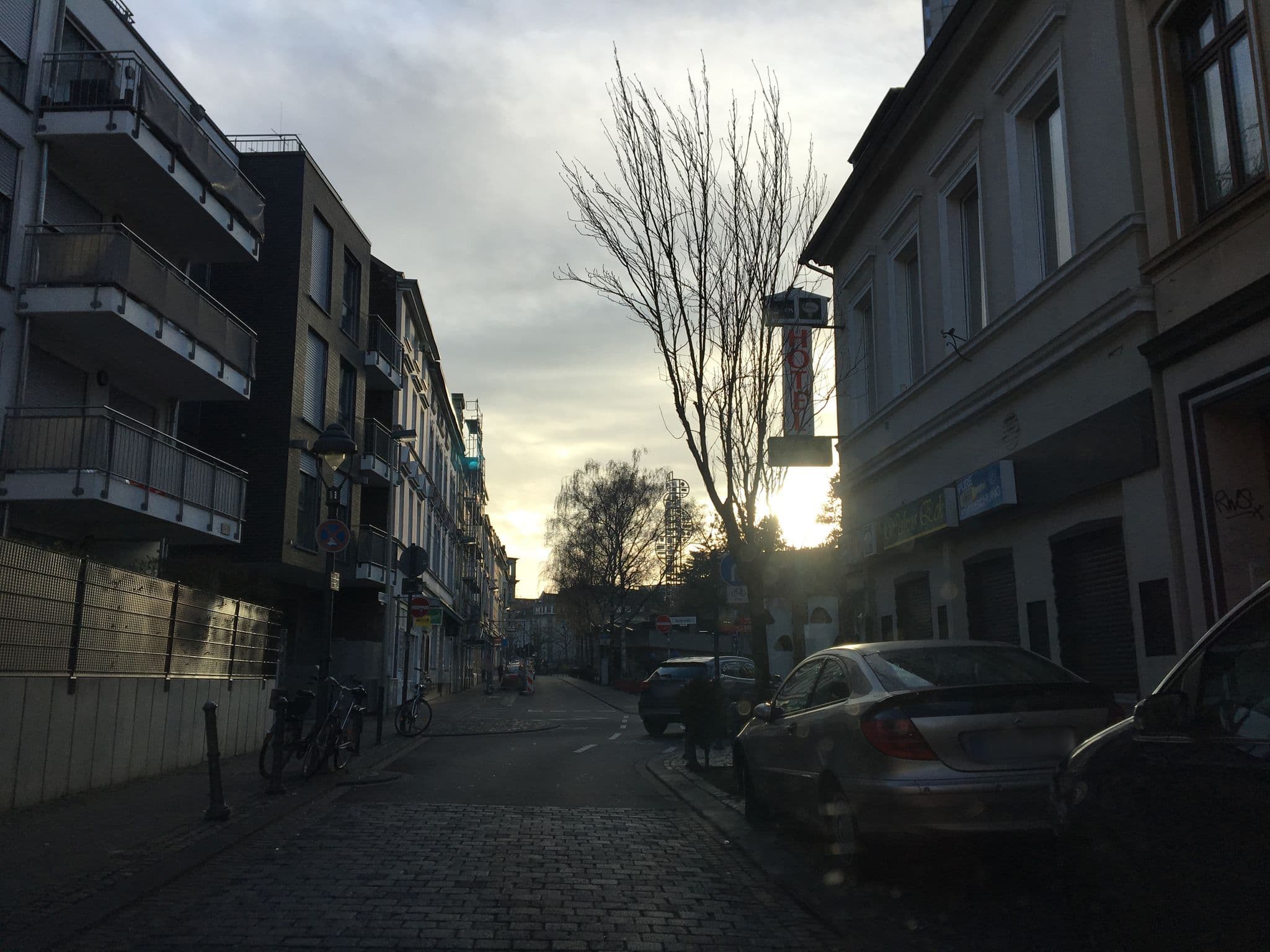 Street view near Weiher's Eck, Bonn — © chuck (CC BY-SA · Mapillary)