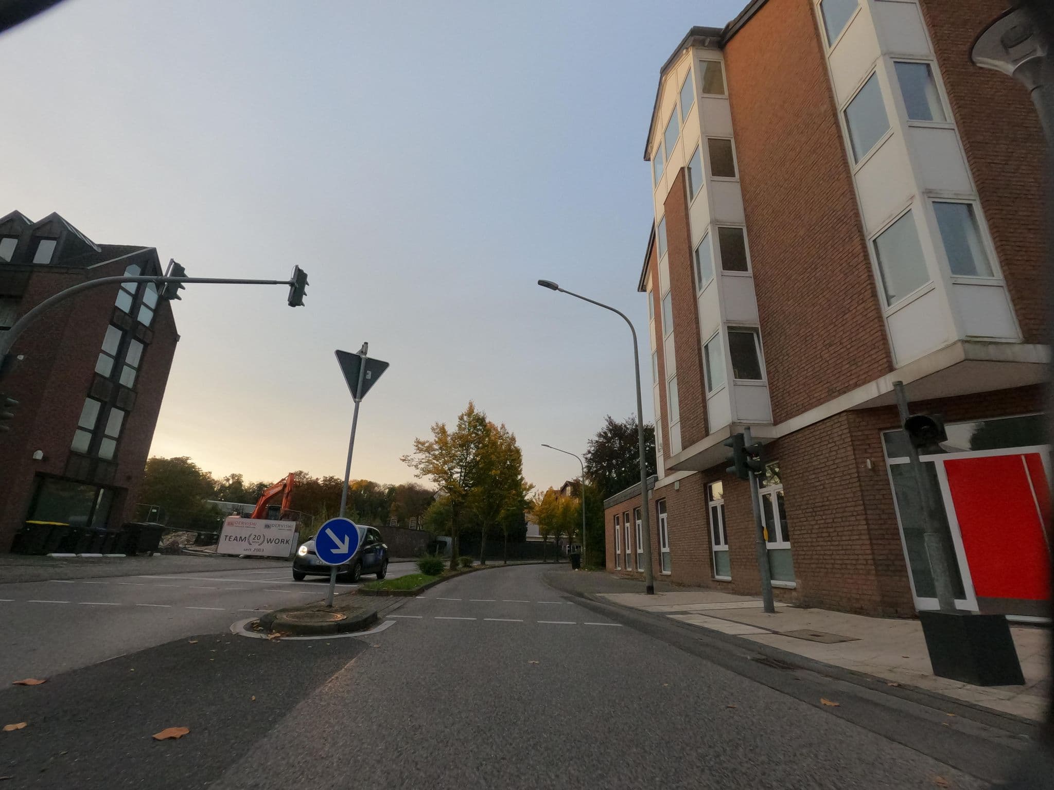 Street view near Hotel Central, Geilenkirchen — © hektor1989 (CC BY-SA · Mapillary)